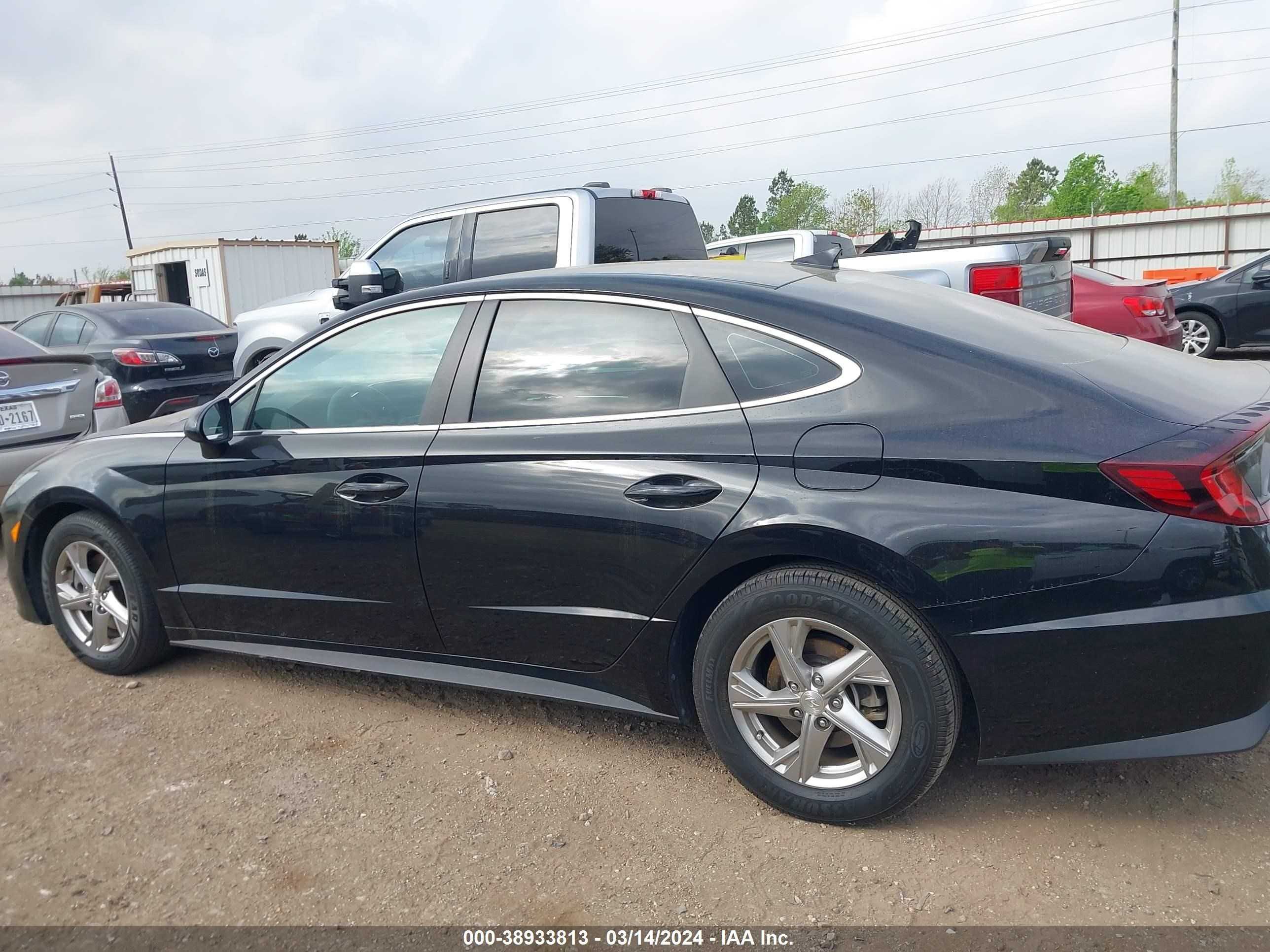 Photo 13 VIN: 5NPEG4JA9MH064790 - HYUNDAI SONATA 