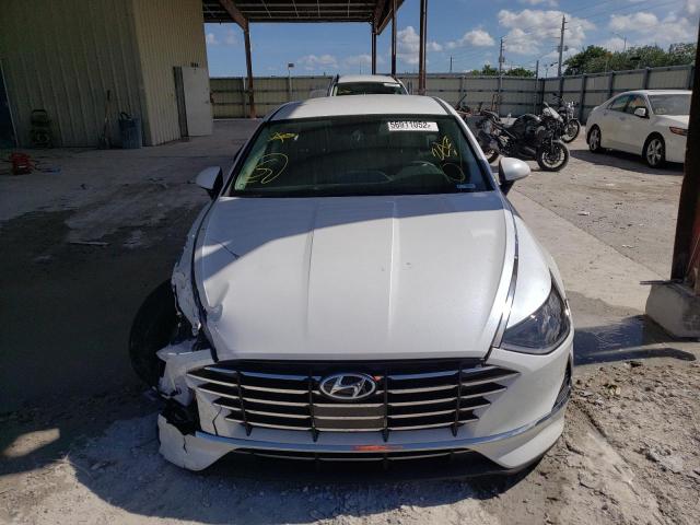 Photo 8 VIN: 5NPEG4JAXMH105007 - HYUNDAI SONATA SE 