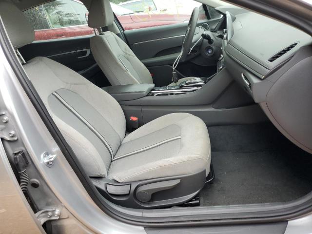 Photo 4 VIN: 5NPEG4JAXMH111194 - HYUNDAI SONATA SE 