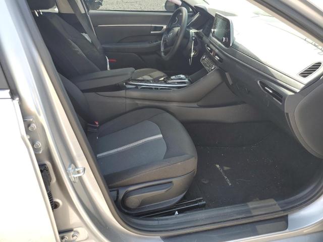 Photo 4 VIN: 5NPEG4JAXNH150093 - HYUNDAI SONATA SE 