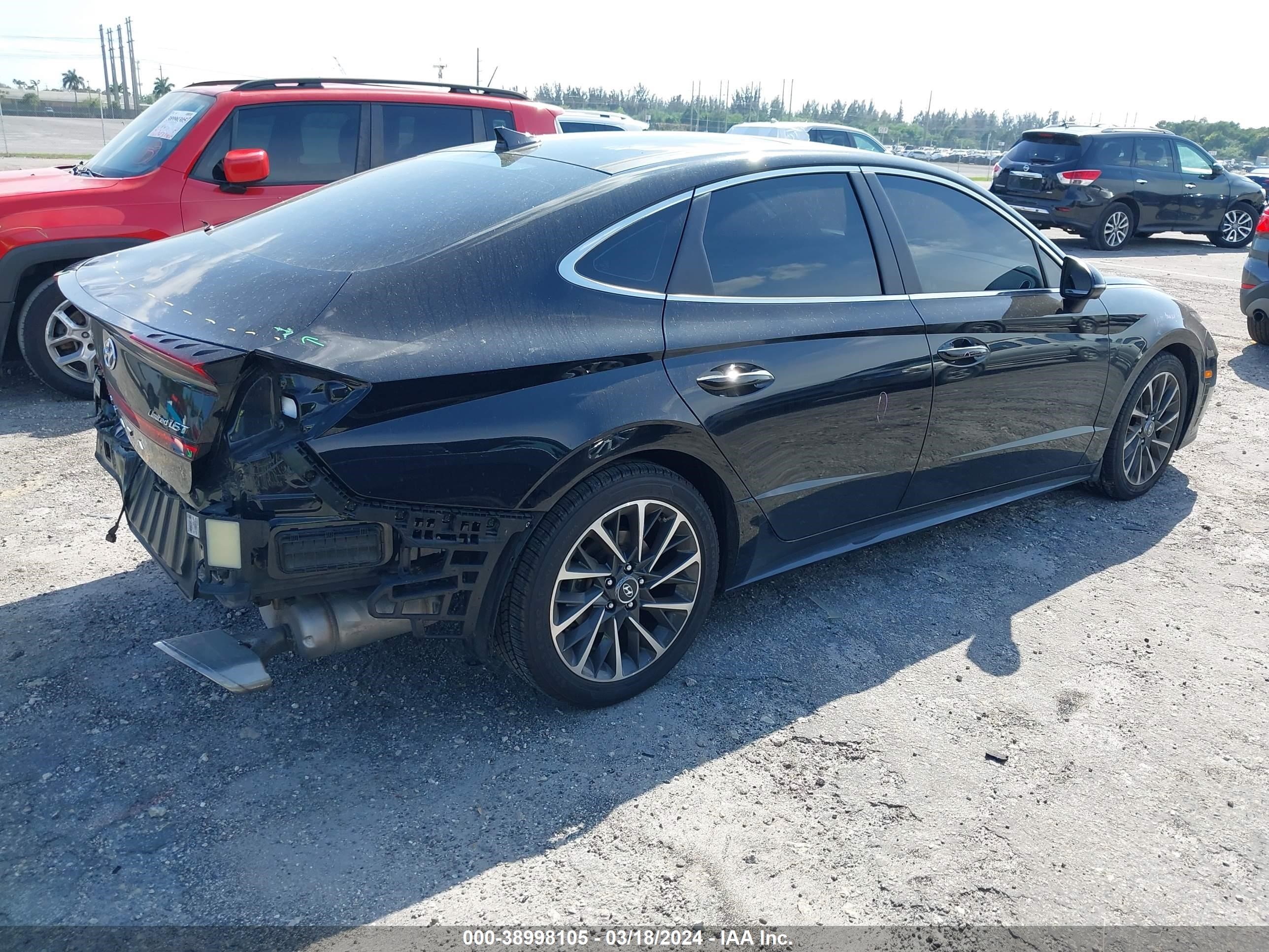 Photo 3 VIN: 5NPEH4J23MH109311 - HYUNDAI SONATA 