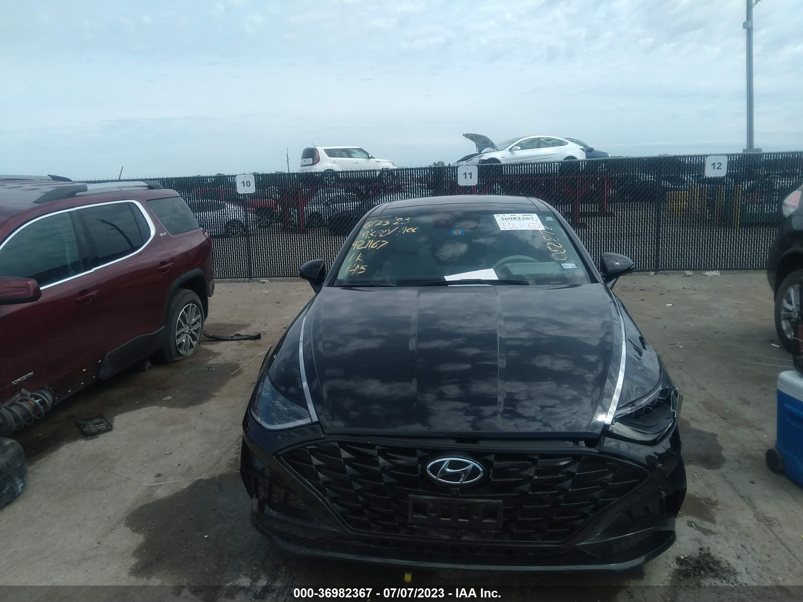 Photo 11 VIN: 5NPEH4J25MH082872 - HYUNDAI SONATA 