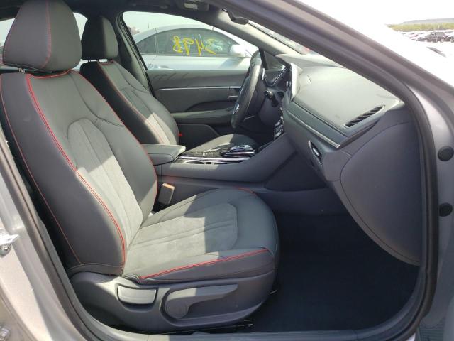 Photo 4 VIN: 5NPEJ4J24NH138421 - HYUNDAI SONATA 