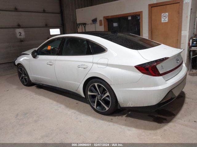 Photo 2 VIN: 5NPEJ4J25MH085145 - HYUNDAI SONATA 