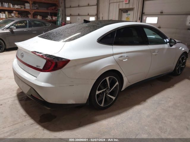 Photo 3 VIN: 5NPEJ4J25MH085145 - HYUNDAI SONATA 