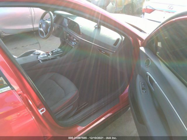 Photo 4 VIN: 5NPEJ4J27NH138039 - HYUNDAI SONATA 