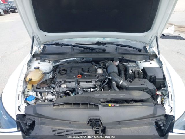 Photo 9 VIN: 5NPEJ4J29NH137216 - HYUNDAI SONATA 