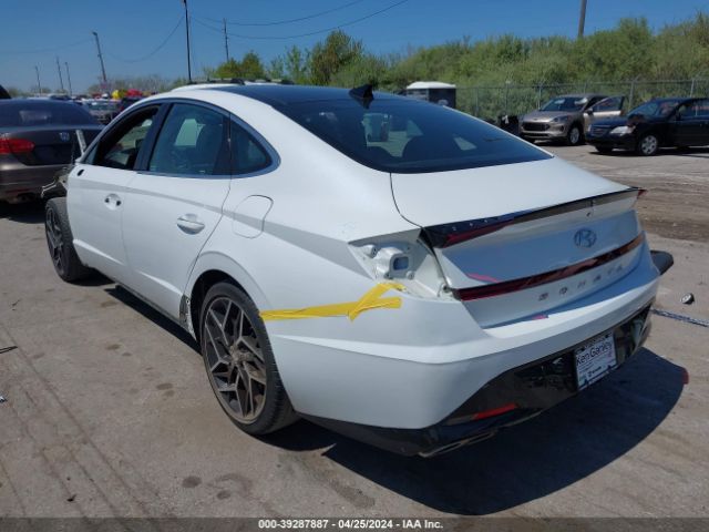 Photo 2 VIN: 5NPEK4JC2MH106281 - HYUNDAI SONATA 