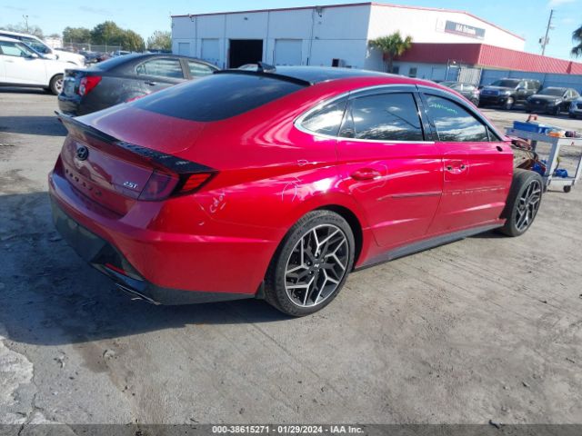 Photo 3 VIN: 5NPEK4JC4MH131733 - HYUNDAI SONATA 