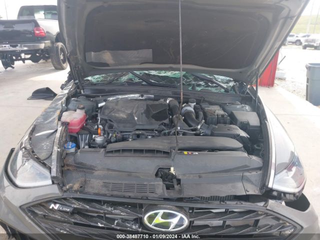 Photo 9 VIN: 5NPEK4JC6MH130972 - HYUNDAI SONATA 