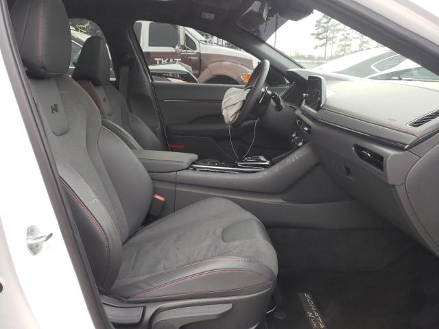 Photo 4 VIN: 5NPEK4JC9NH142390 - HYUNDAI SONATA N L 