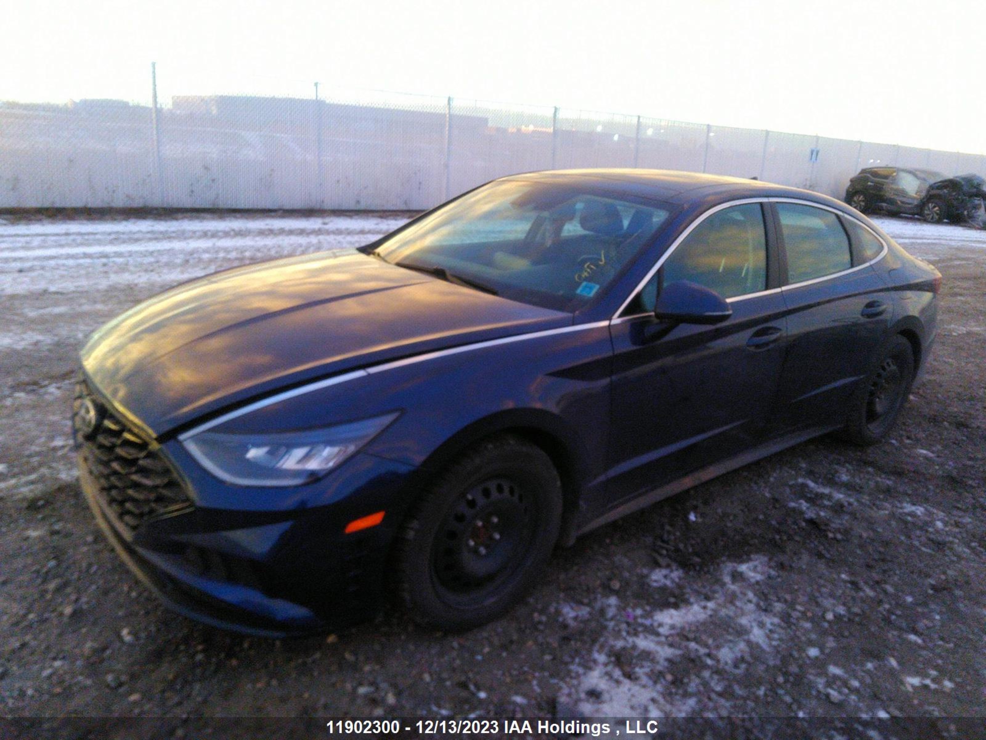 Photo 1 VIN: 5NPEL4J27NH134616 - HYUNDAI SONATA 