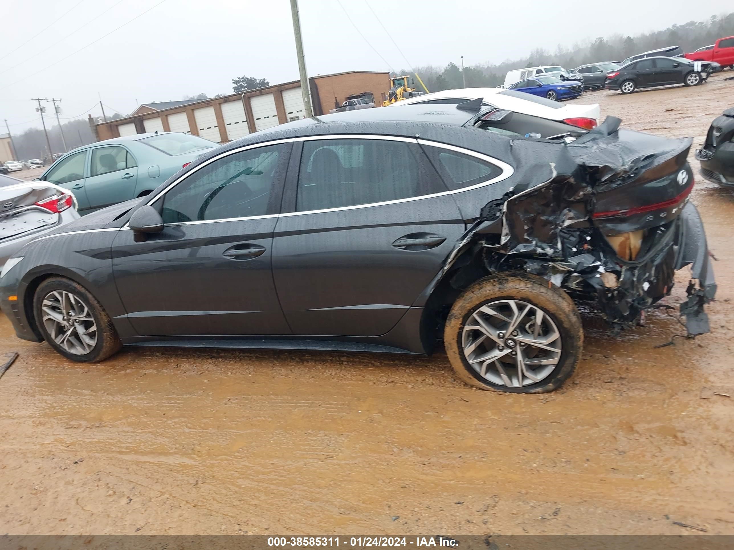 Photo 13 VIN: 5NPEL4JA8MH116695 - HYUNDAI SONATA 