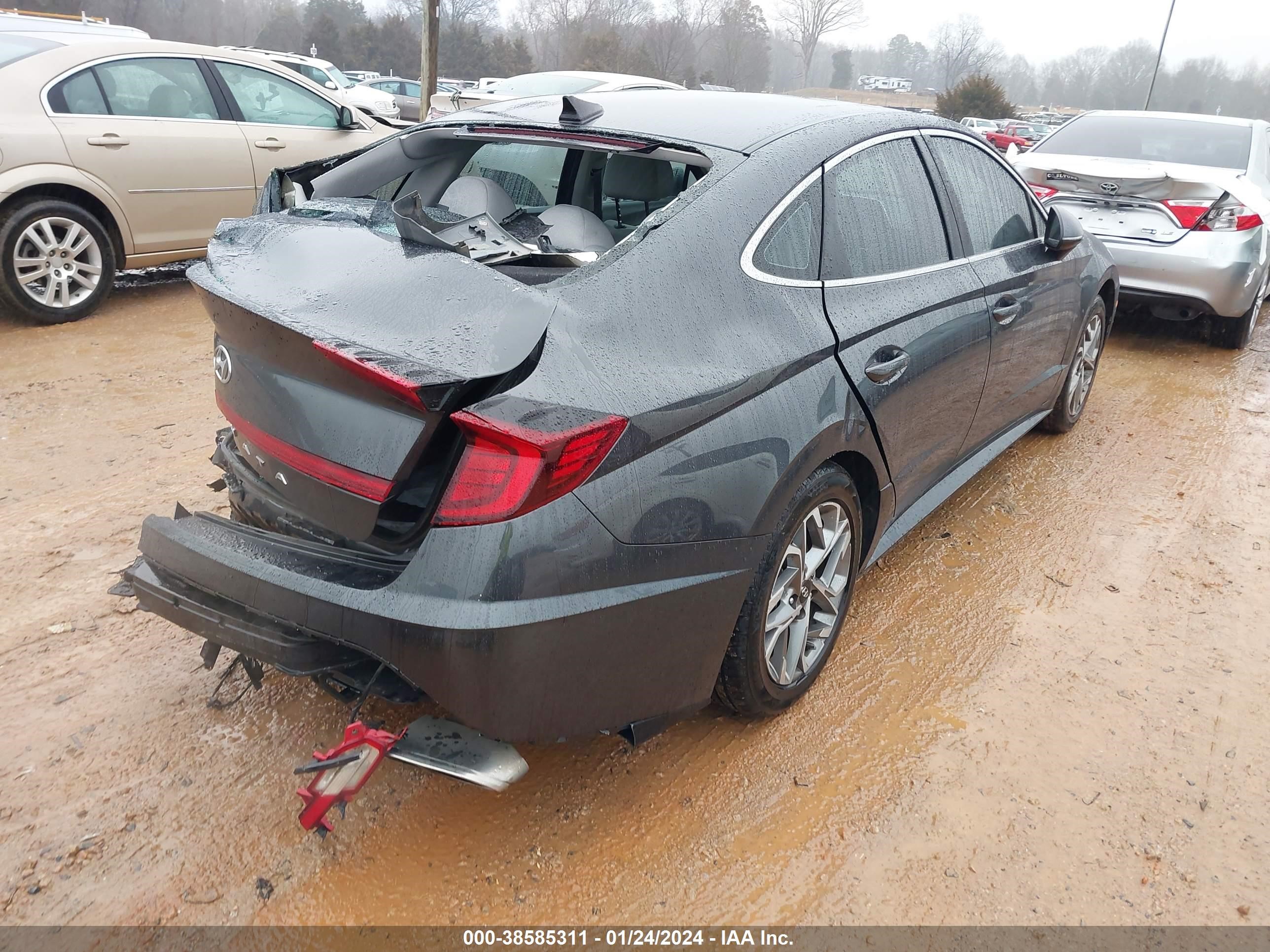 Photo 3 VIN: 5NPEL4JA8MH116695 - HYUNDAI SONATA 