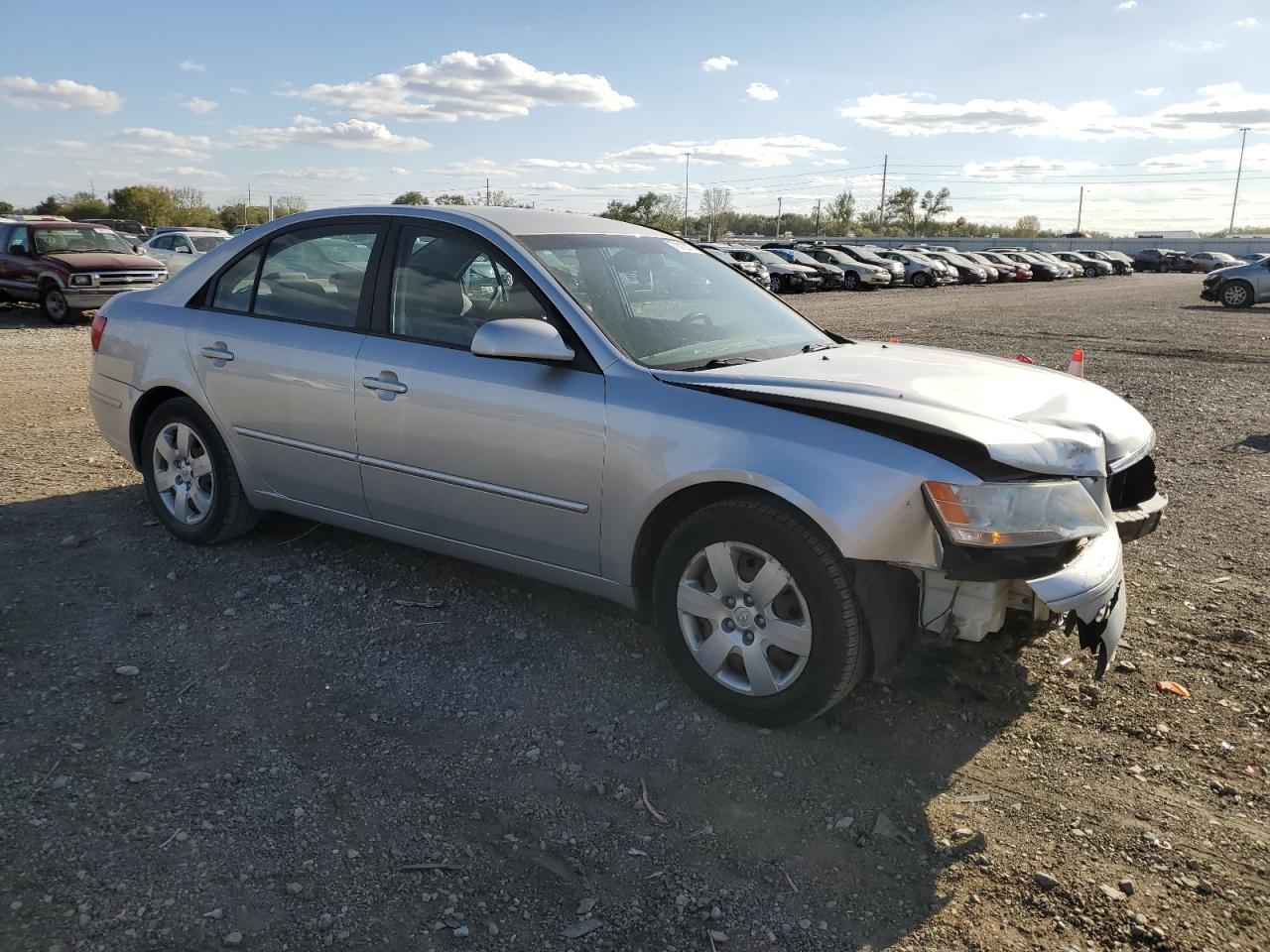 Photo 3 VIN: 5NPET46C09H405328 - HYUNDAI SONATA 