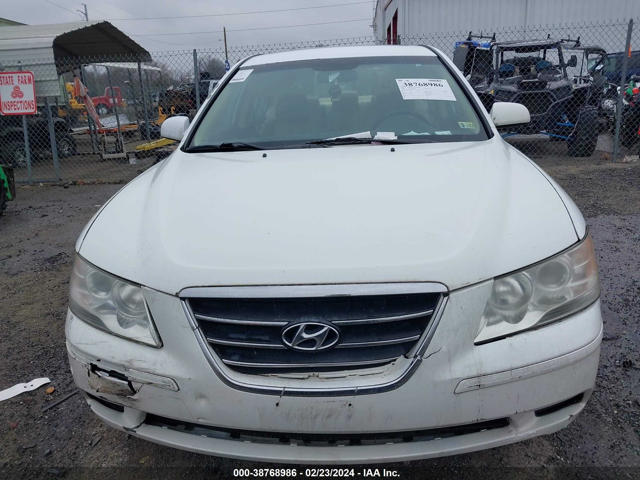 Photo 9 VIN: 5NPET46C09H435414 - HYUNDAI SONATA 