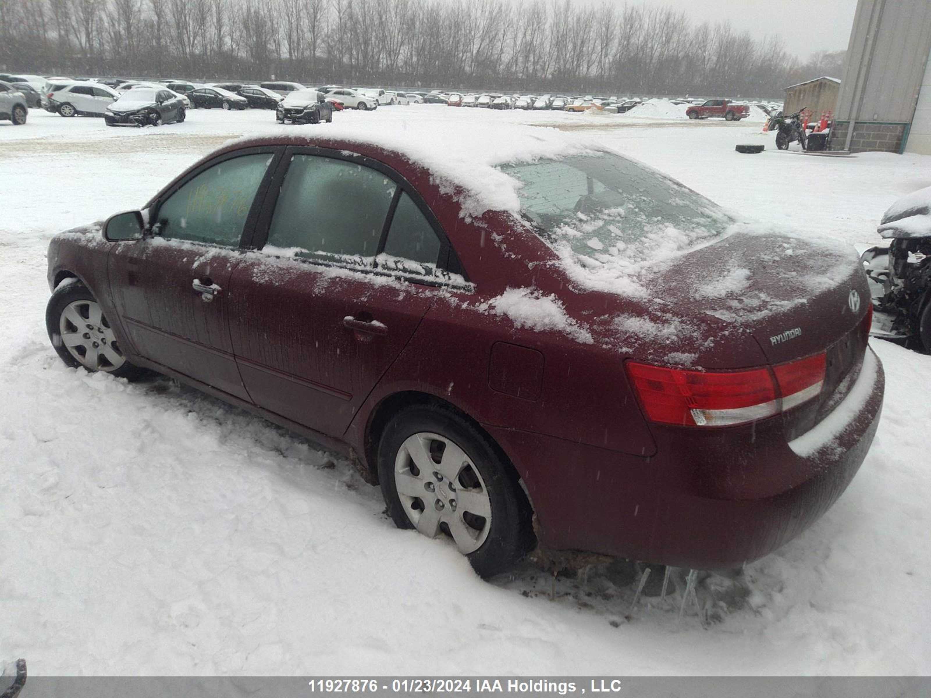 Photo 2 VIN: 5NPET46C17H270180 - HYUNDAI SONATA 