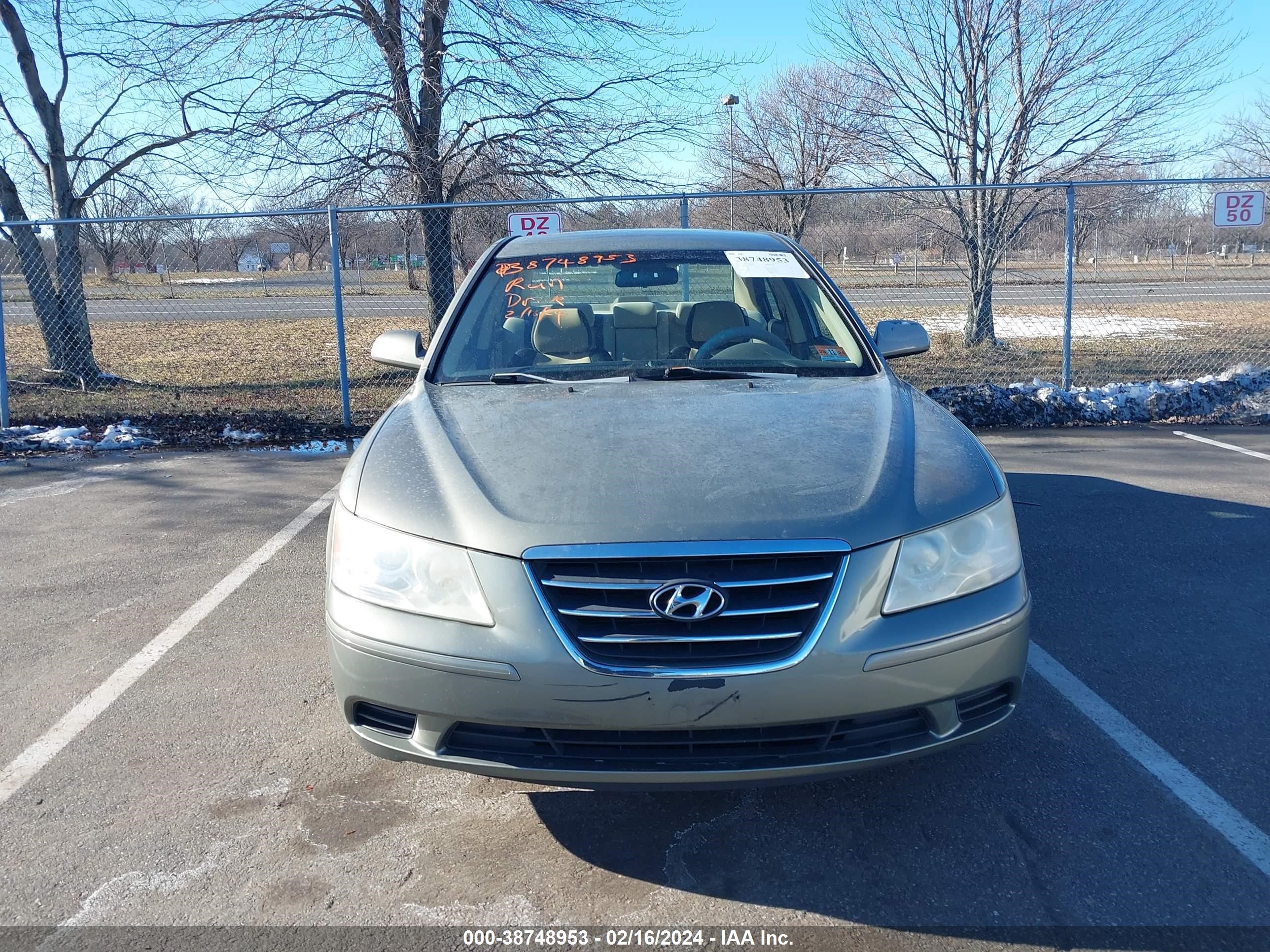 Photo 5 VIN: 5NPET46C19H406262 - HYUNDAI SONATA 