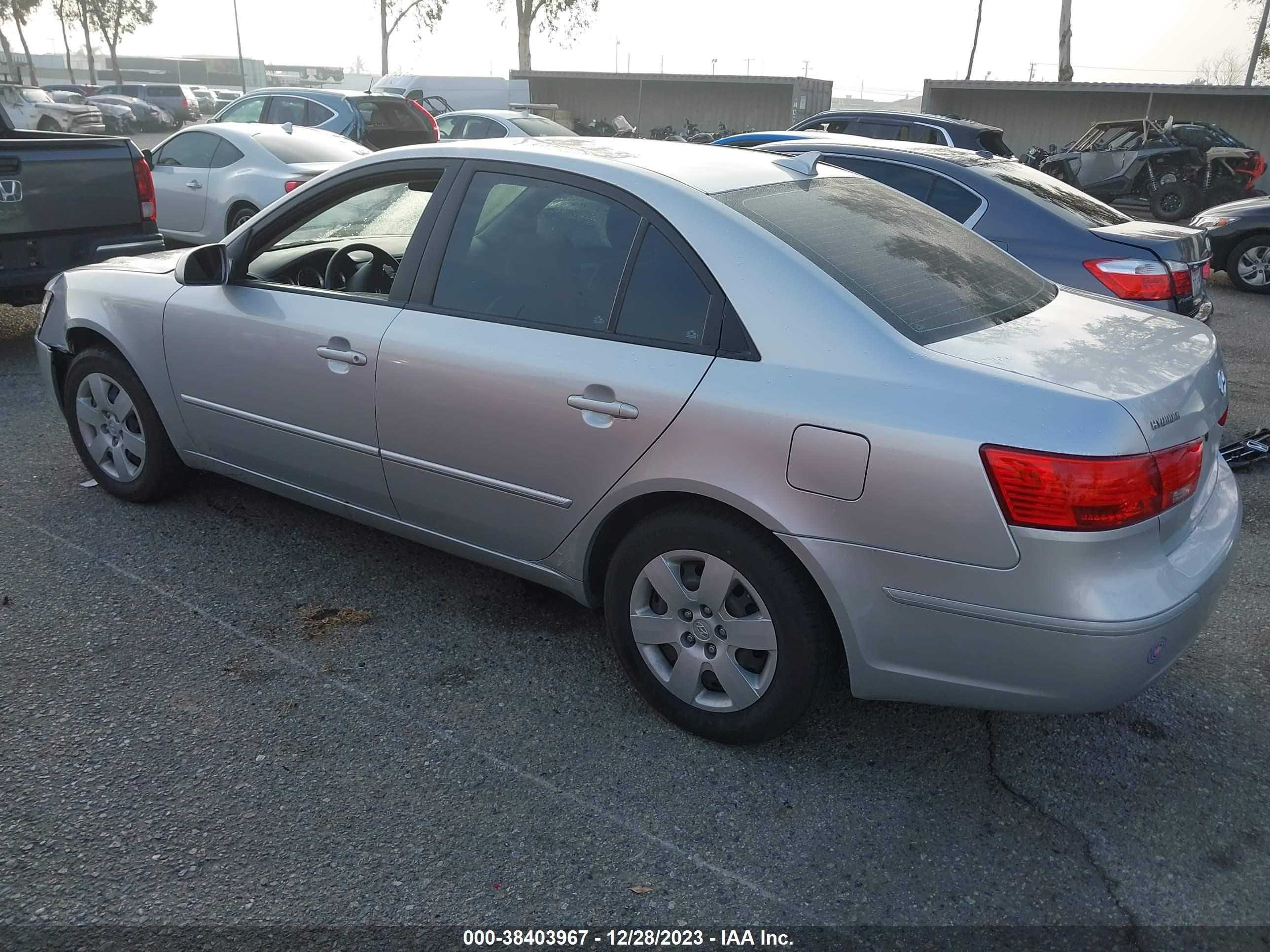 Photo 13 VIN: 5NPET46C19H478207 - HYUNDAI SONATA 