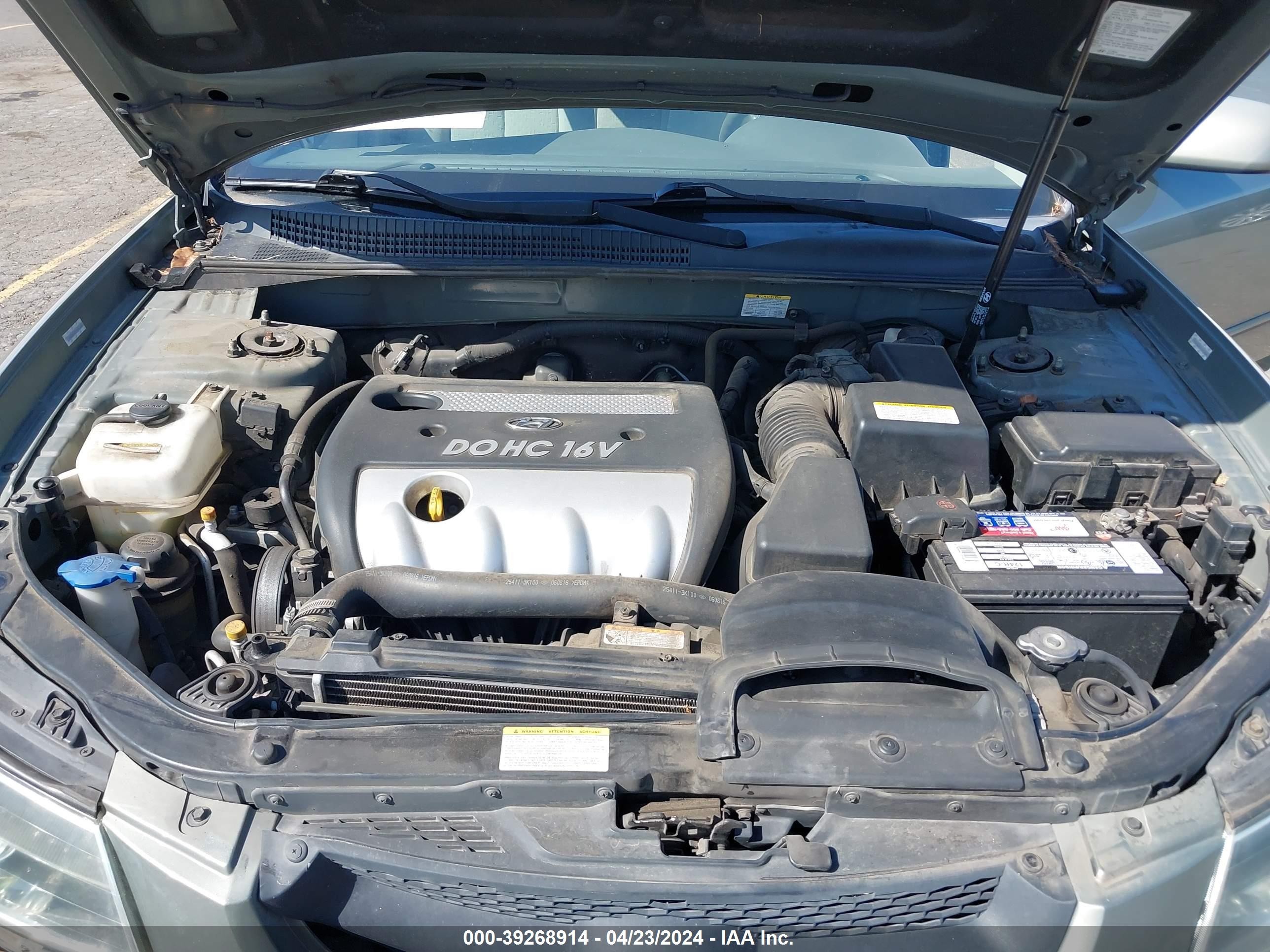 Photo 9 VIN: 5NPET46C27H252044 - HYUNDAI SONATA 