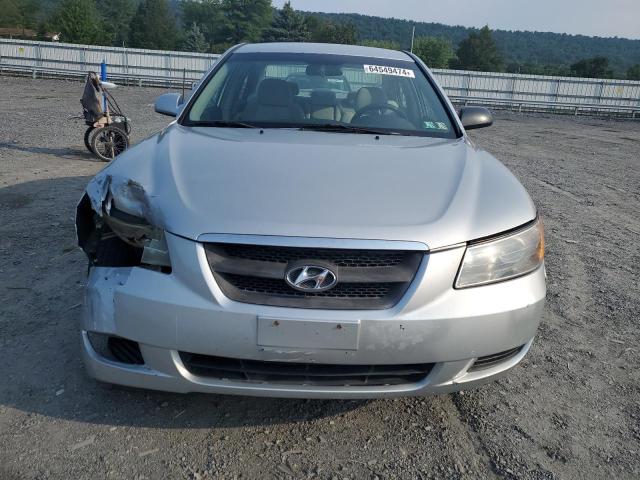 Photo 4 VIN: 5NPET46C28H304905 - HYUNDAI SONATA GLS 