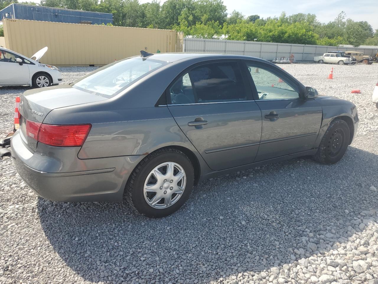 Photo 2 VIN: 5NPET46C29H434037 - HYUNDAI SONATA 