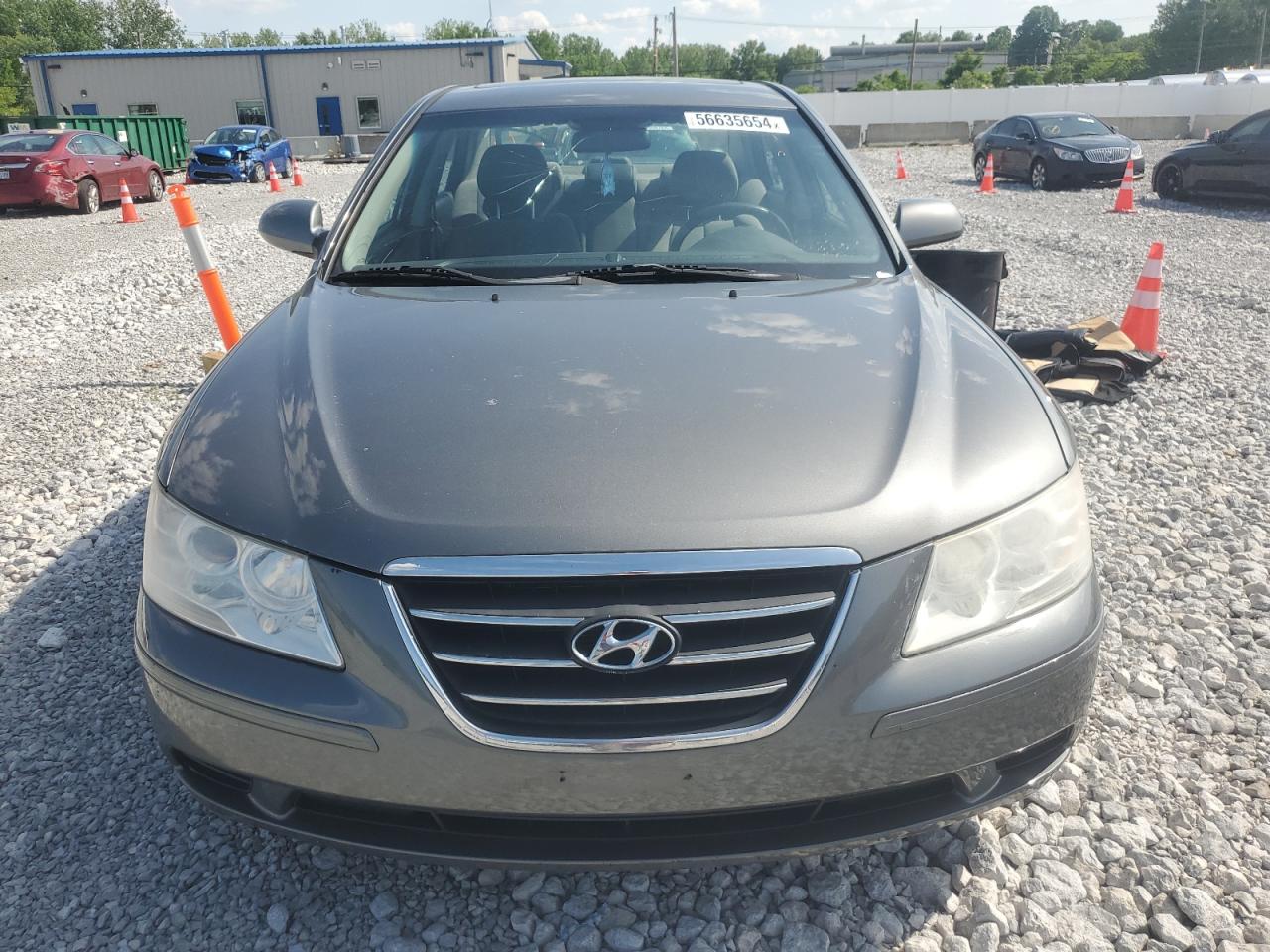 Photo 4 VIN: 5NPET46C29H434037 - HYUNDAI SONATA 