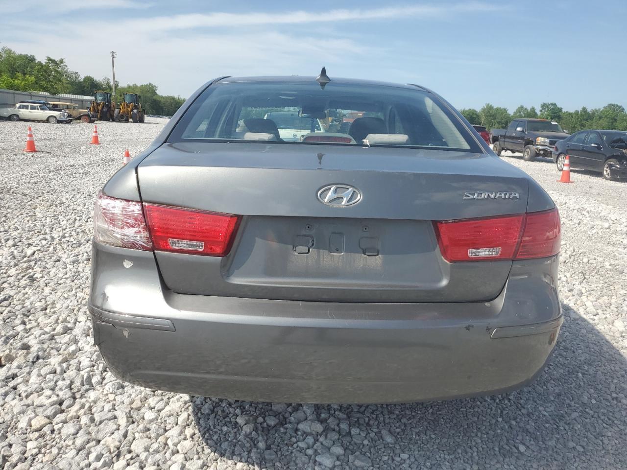 Photo 5 VIN: 5NPET46C29H434037 - HYUNDAI SONATA 