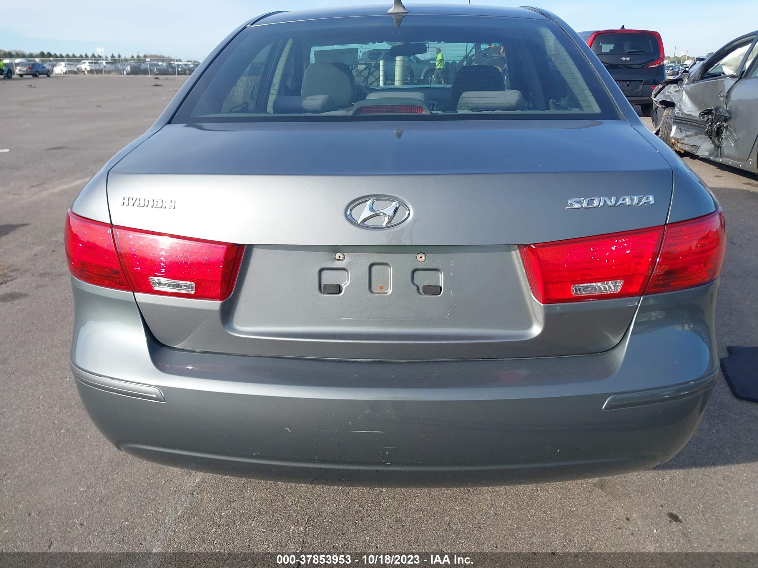 Photo 15 VIN: 5NPET46C29H550516 - HYUNDAI SONATA 