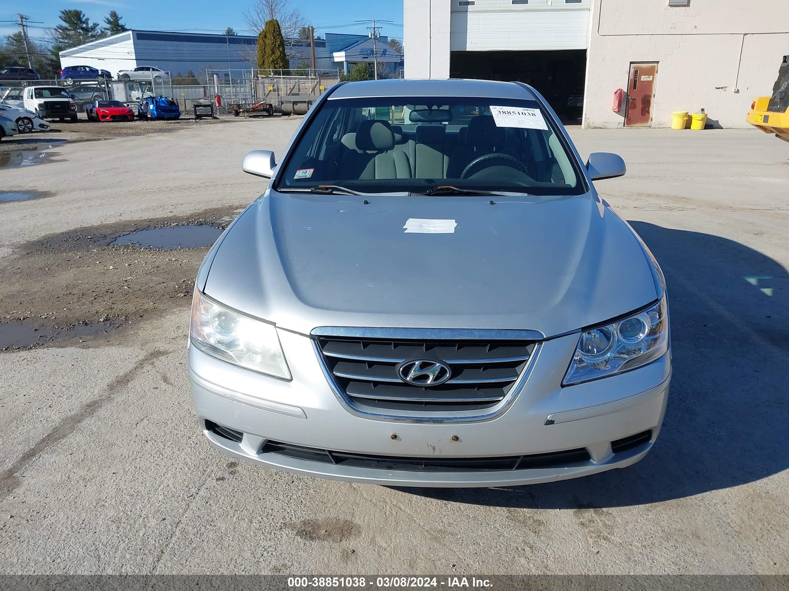 Photo 11 VIN: 5NPET46C39H443538 - HYUNDAI SONATA 