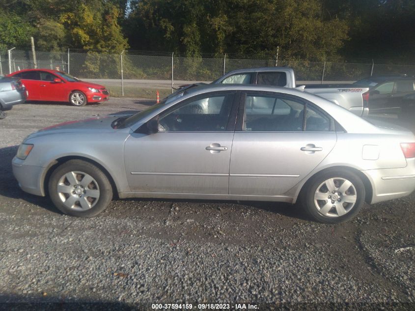 Photo 13 VIN: 5NPET46C39H485952 - HYUNDAI SONATA 