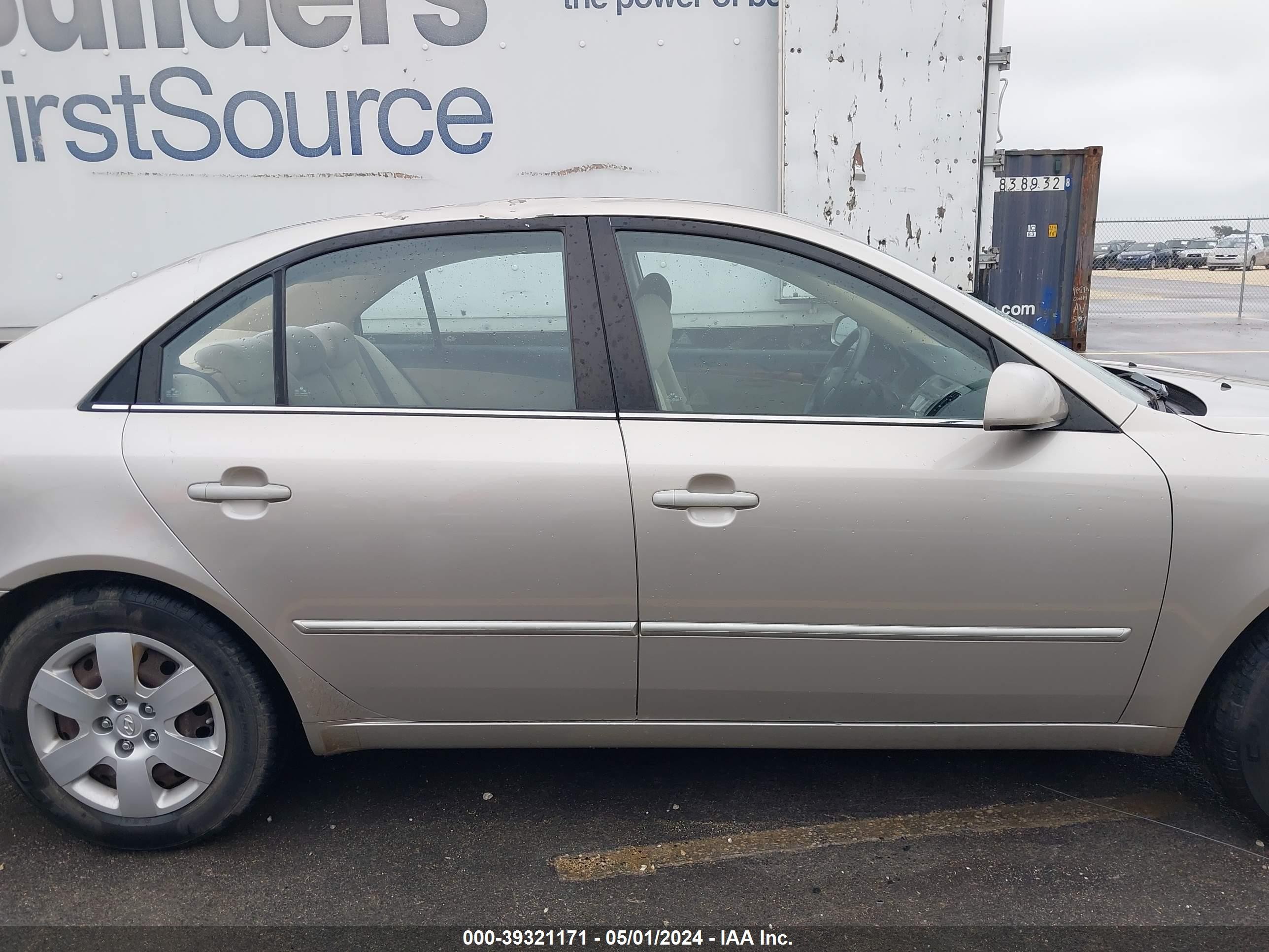 Photo 12 VIN: 5NPET46C39H536592 - HYUNDAI SONATA 