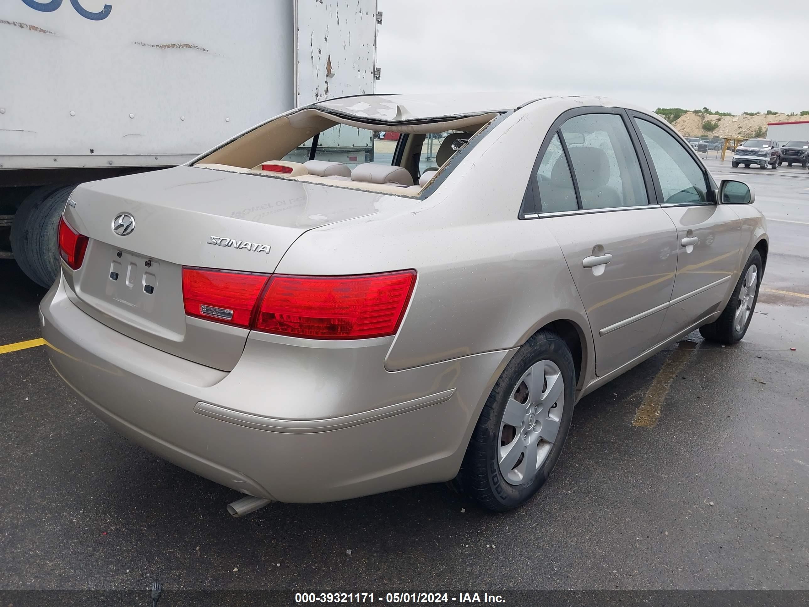 Photo 3 VIN: 5NPET46C39H536592 - HYUNDAI SONATA 