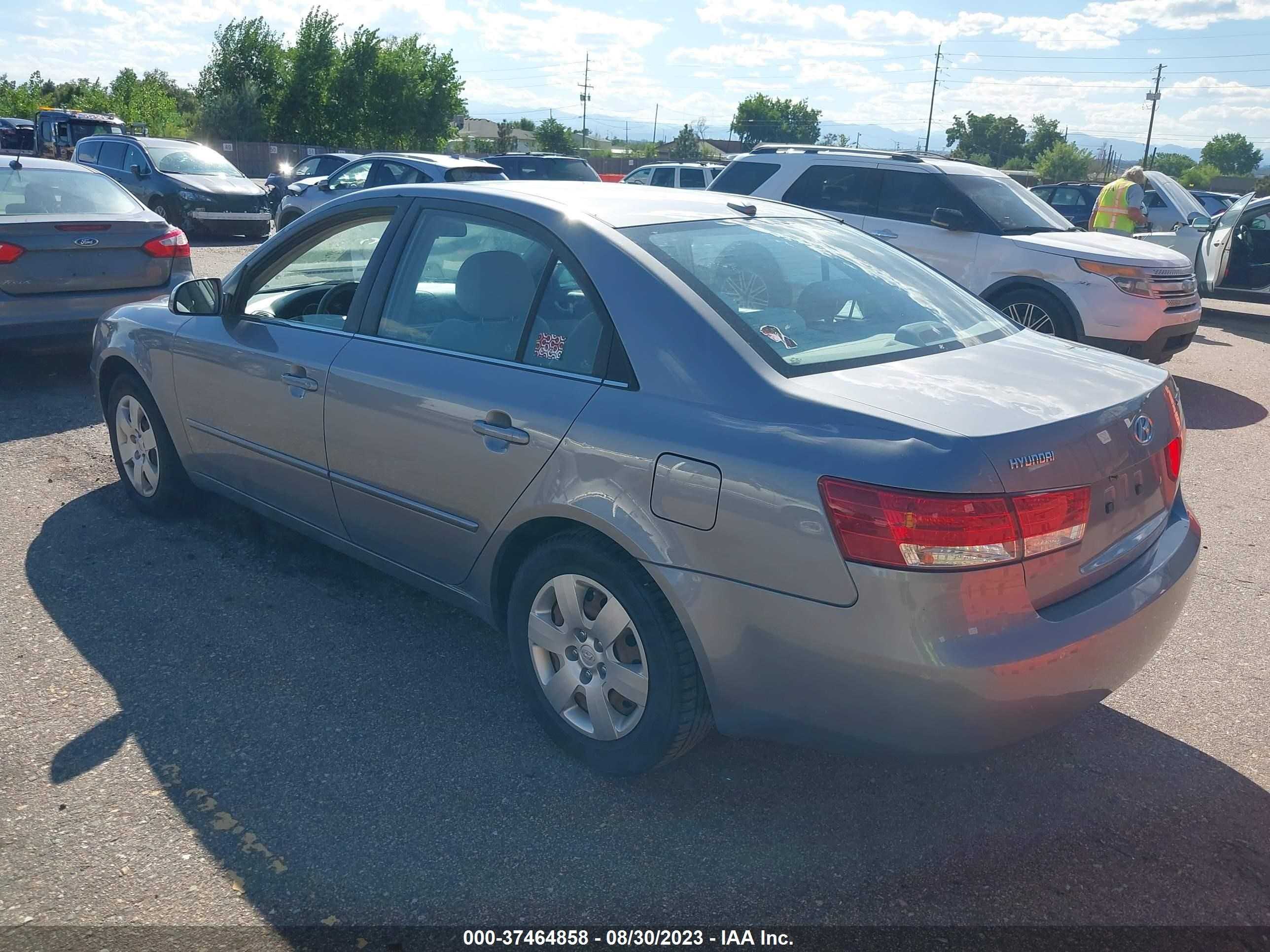 Photo 2 VIN: 5NPET46C48H387186 - HYUNDAI SONATA 