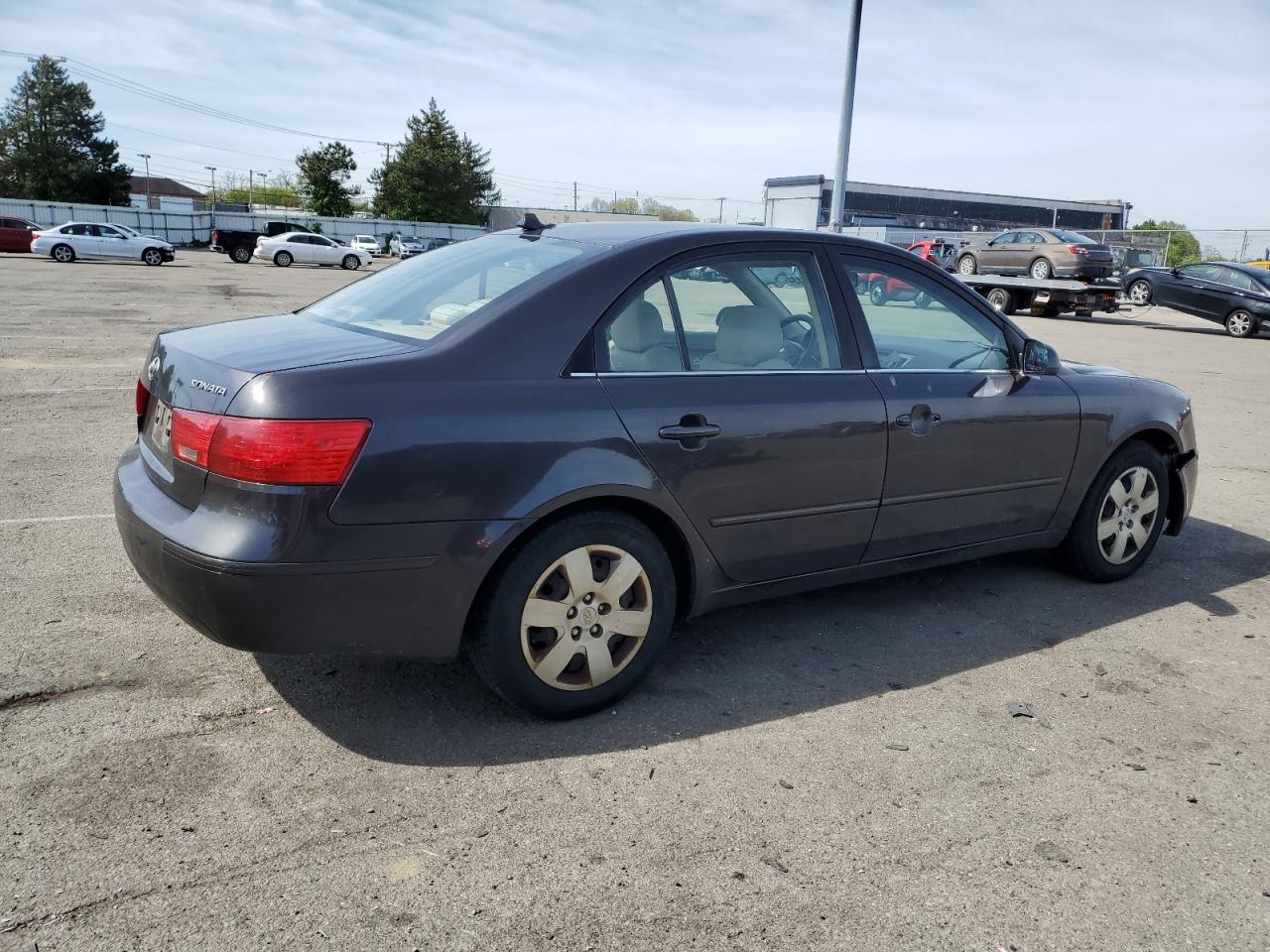 Photo 2 VIN: 5NPET46C49H483319 - HYUNDAI SONATA 