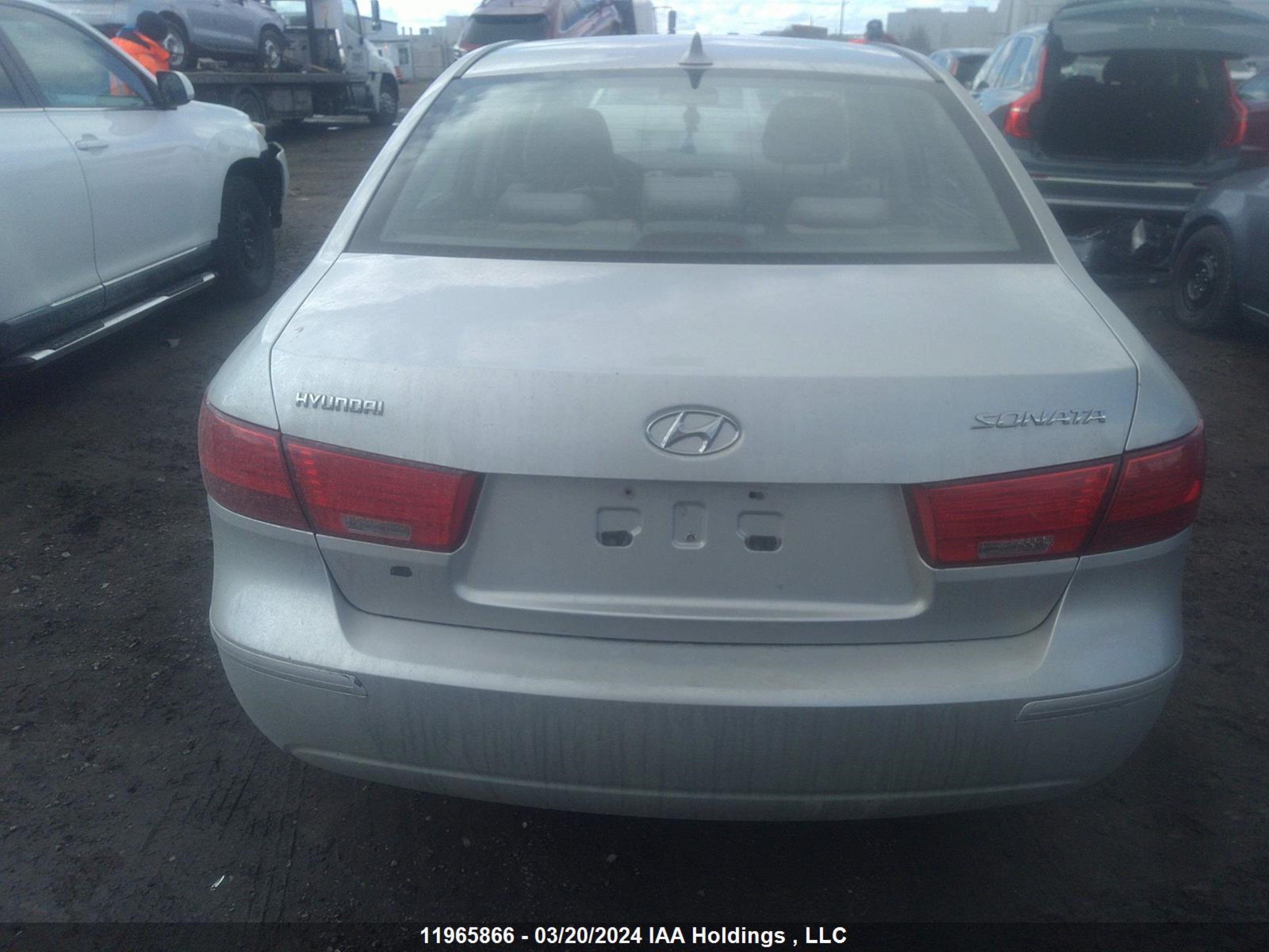 Photo 15 VIN: 5NPET46C49H523897 - HYUNDAI SONATA 