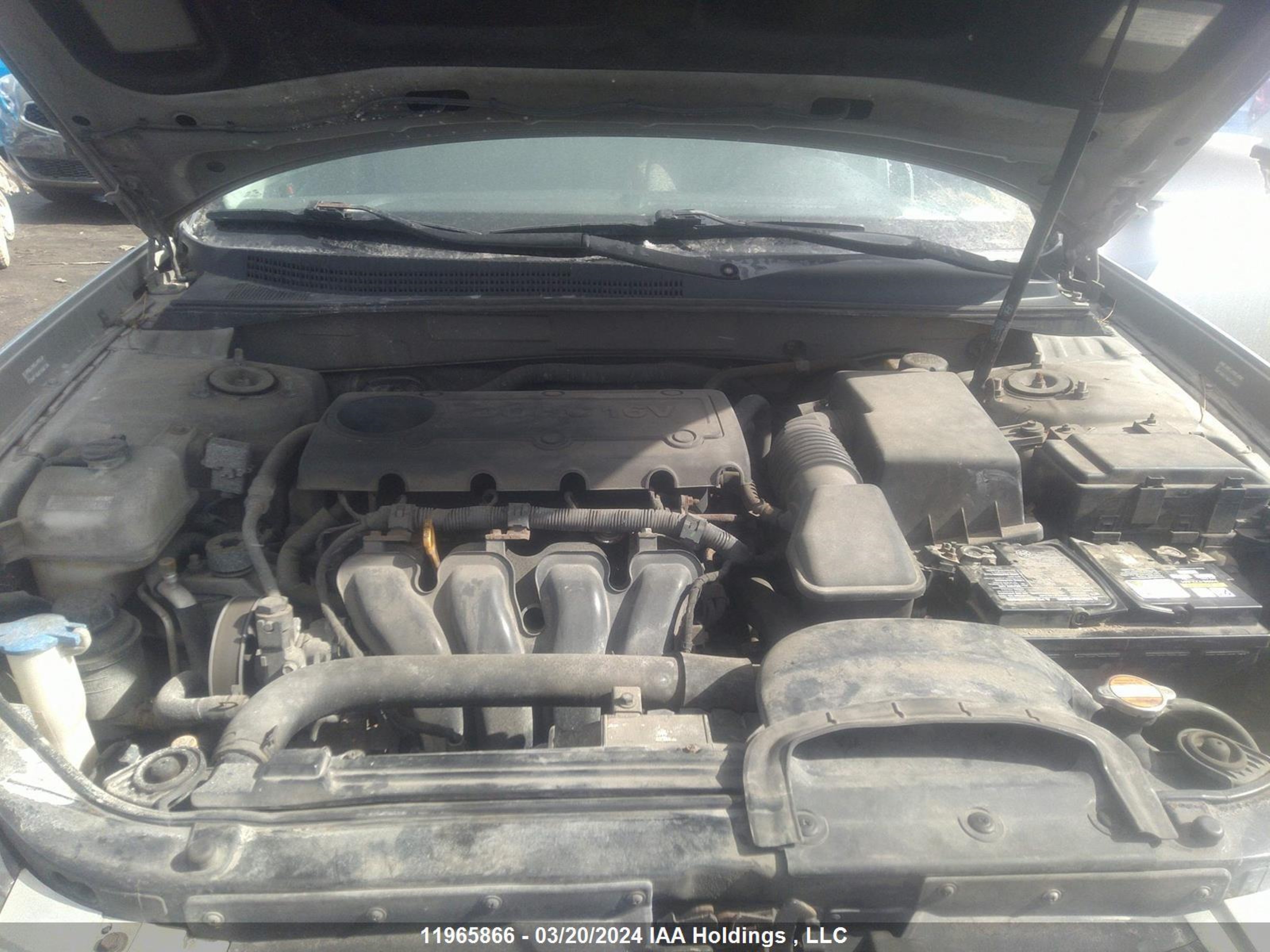 Photo 9 VIN: 5NPET46C49H523897 - HYUNDAI SONATA 