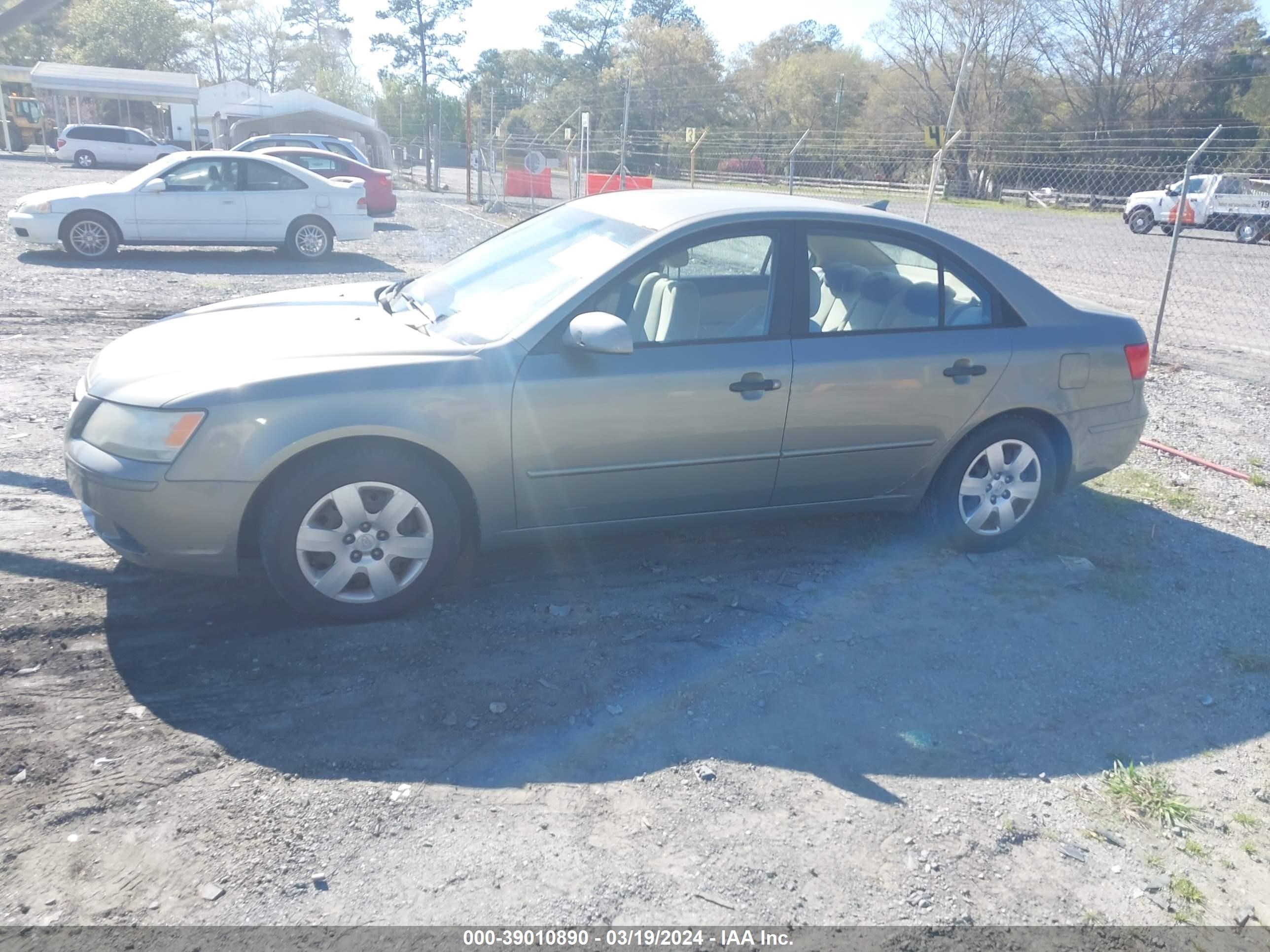 Photo 1 VIN: 5NPET46C49H527030 - HYUNDAI SONATA 