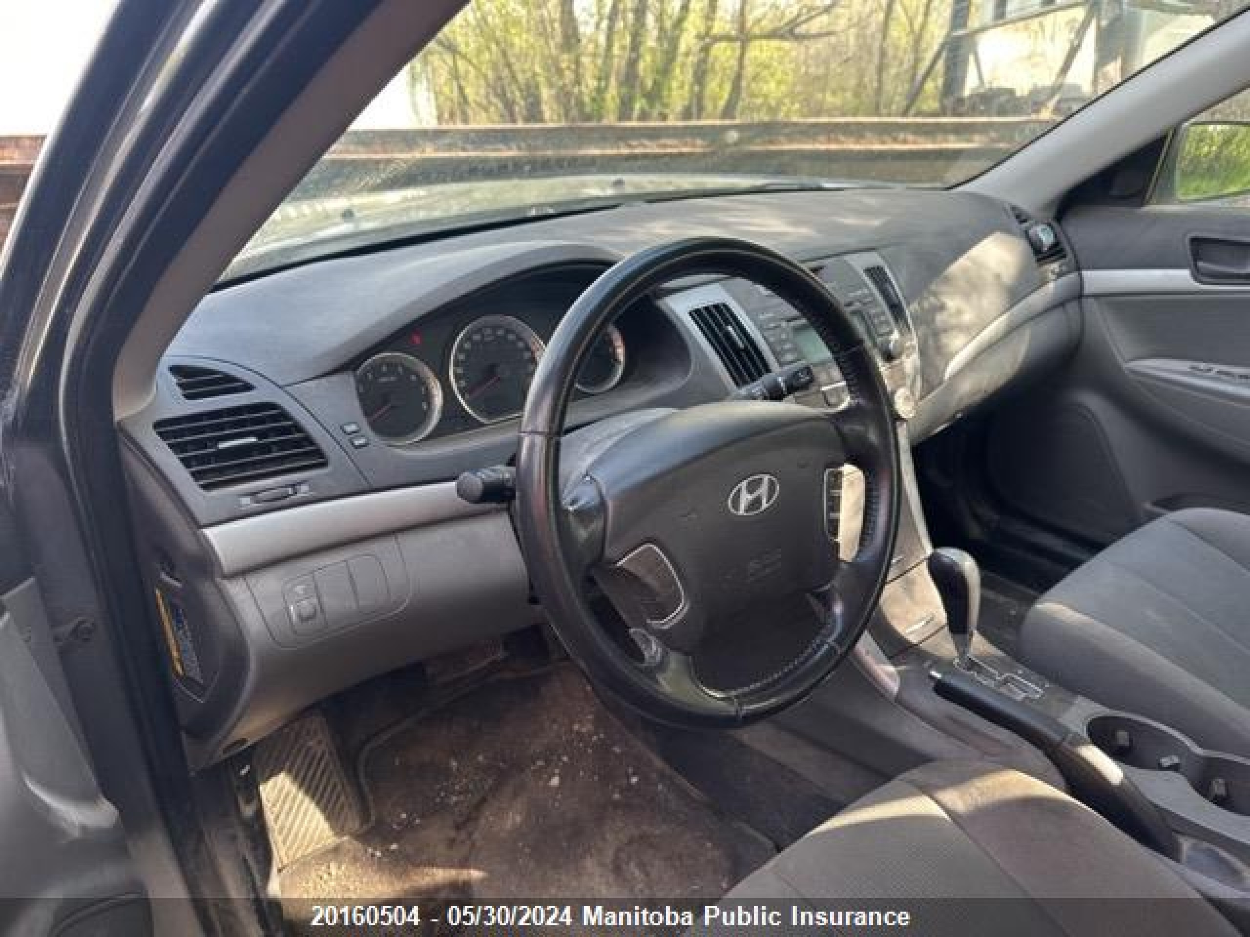 Photo 4 VIN: 5NPET46C49H547360 - HYUNDAI SONATA 