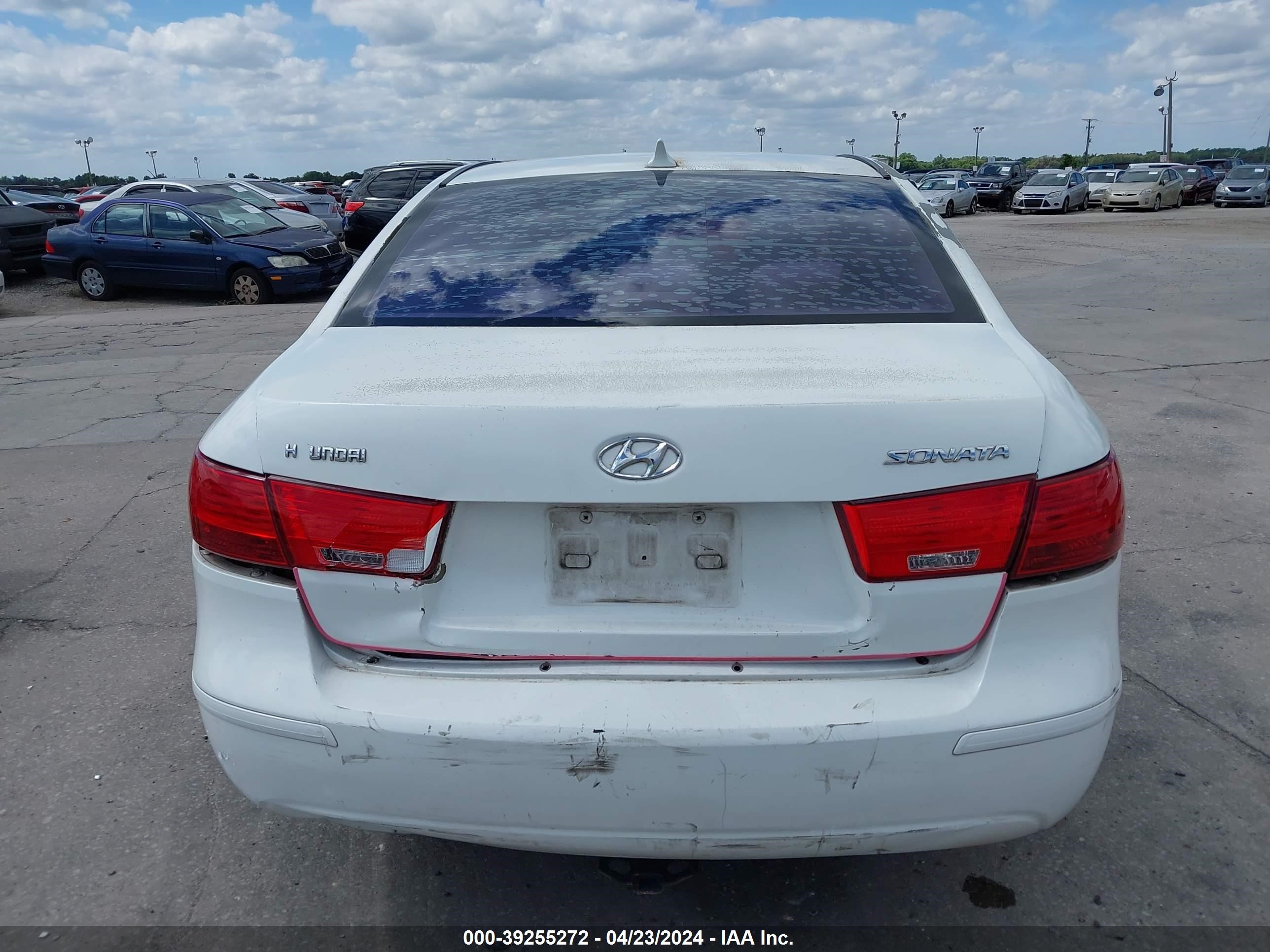 Photo 15 VIN: 5NPET46C59H506560 - HYUNDAI SONATA 