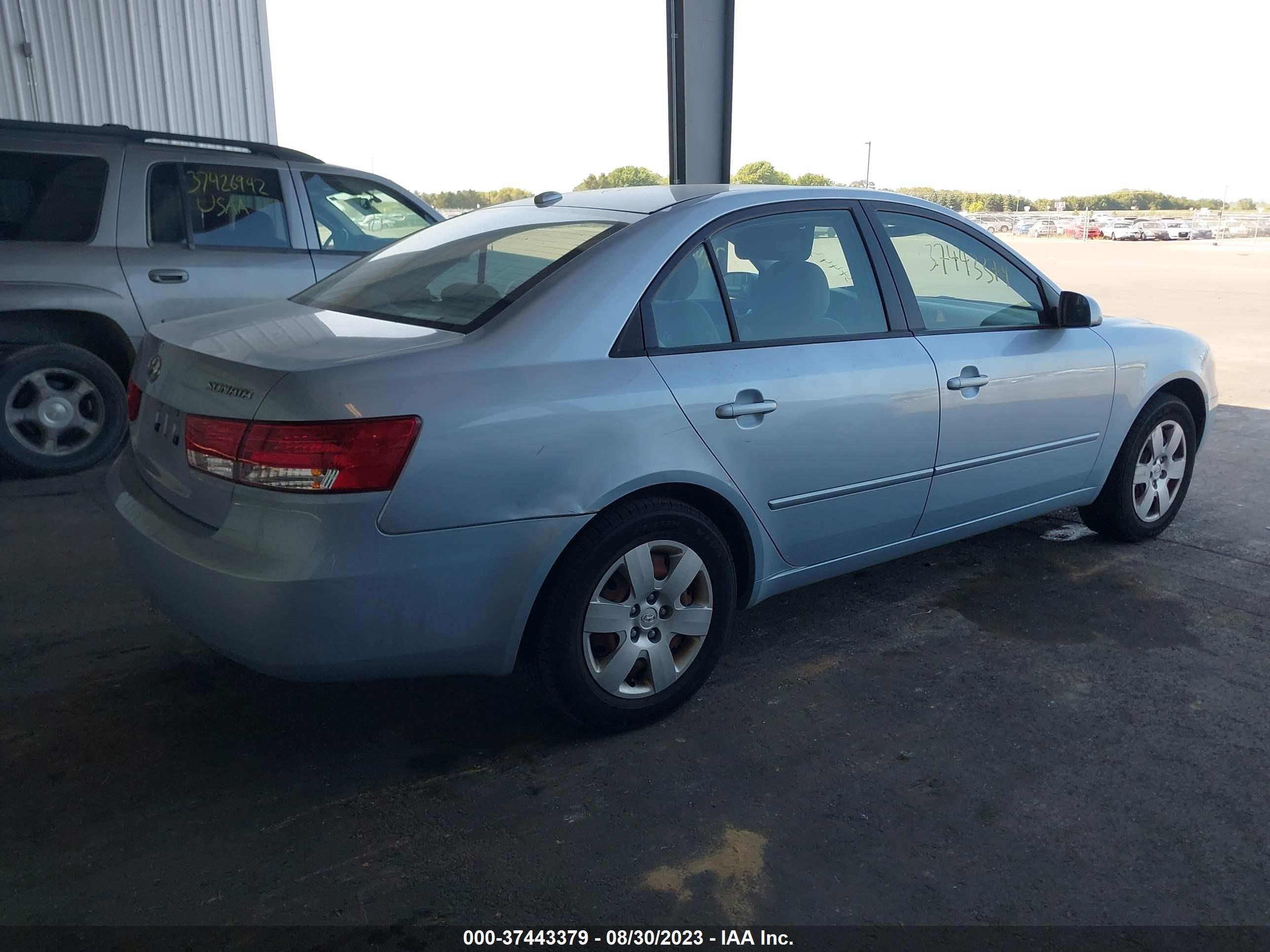 Photo 3 VIN: 5NPET46C67H294832 - HYUNDAI SONATA 