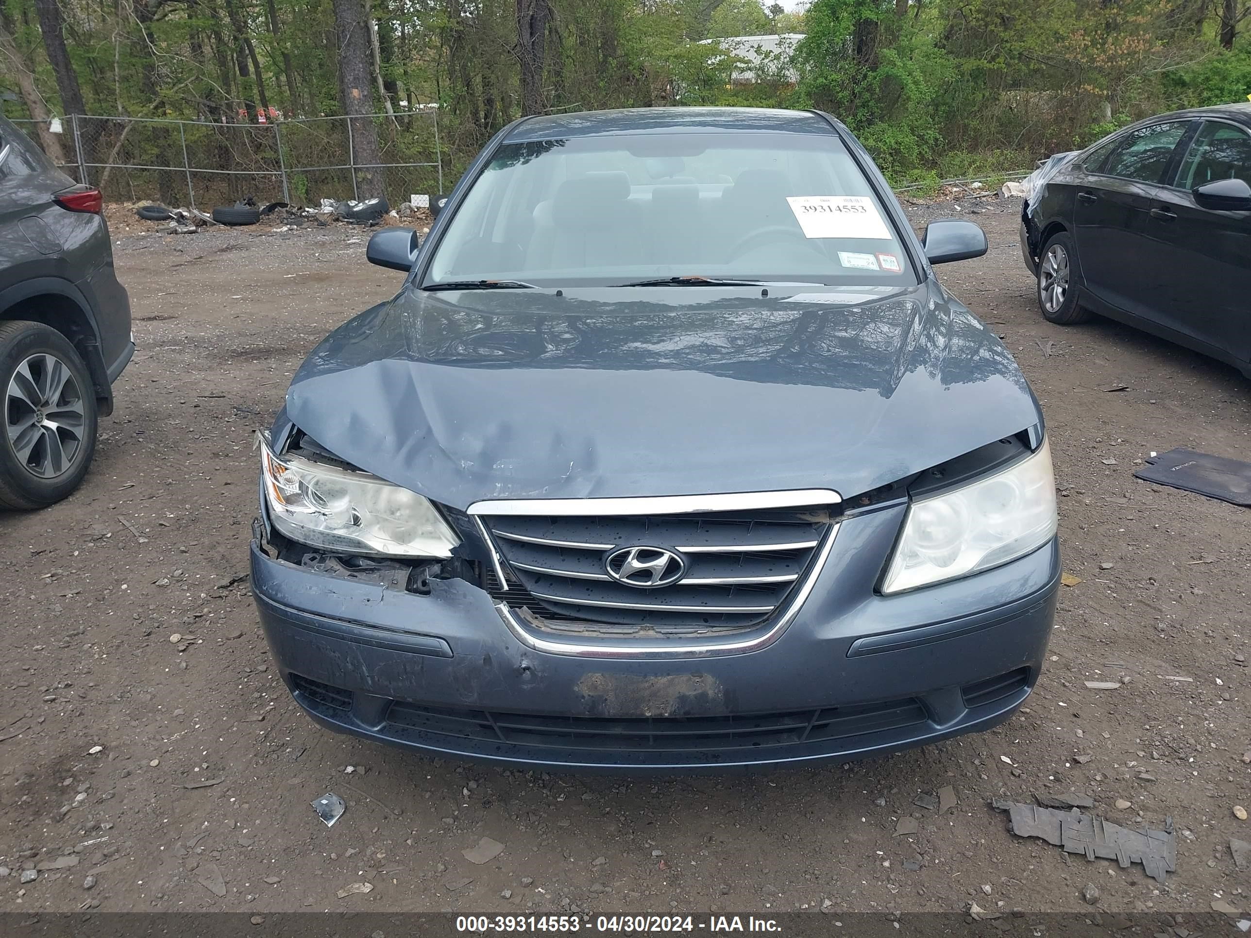 Photo 11 VIN: 5NPET46C69H446384 - HYUNDAI SONATA 