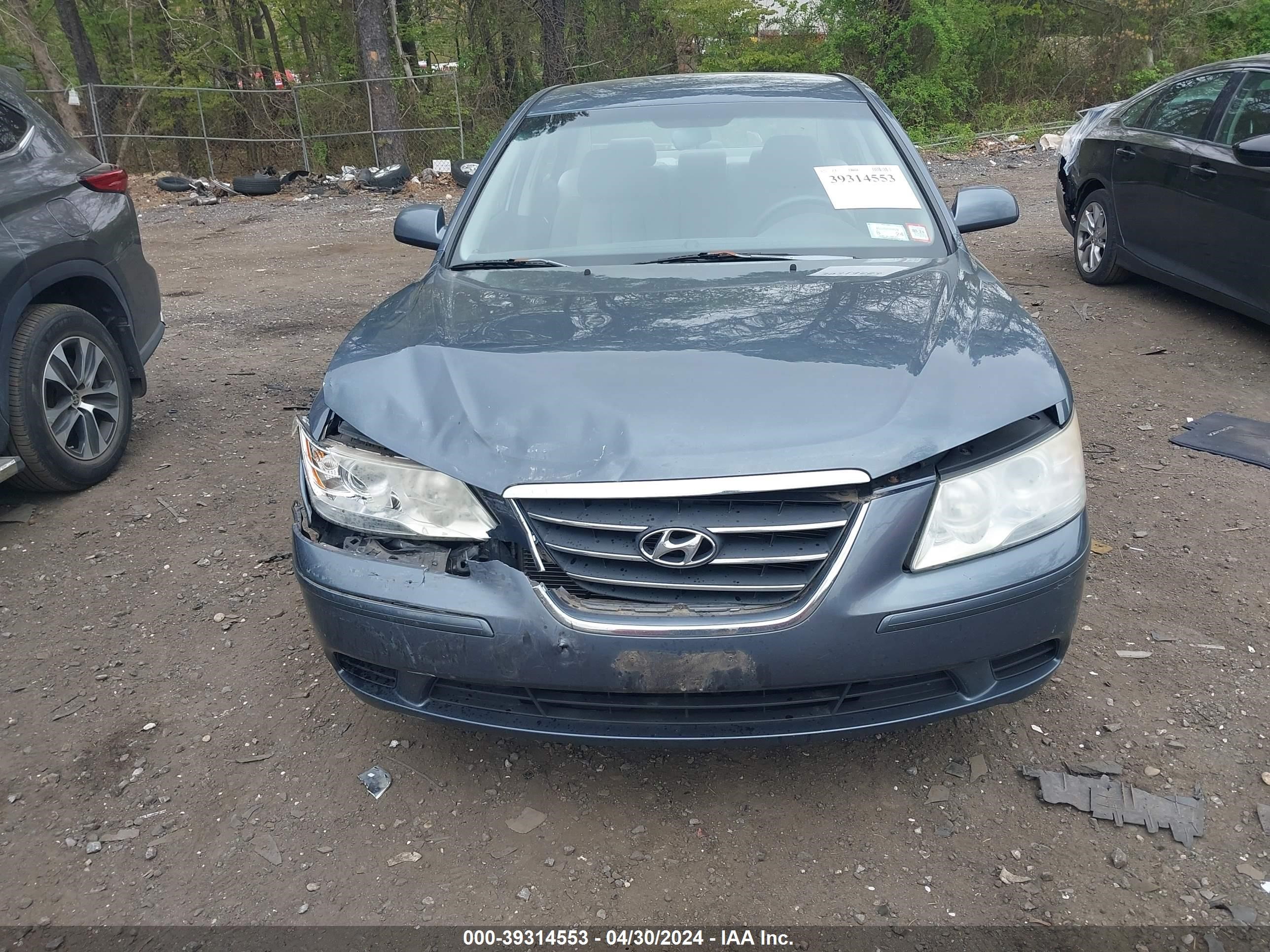 Photo 5 VIN: 5NPET46C69H446384 - HYUNDAI SONATA 