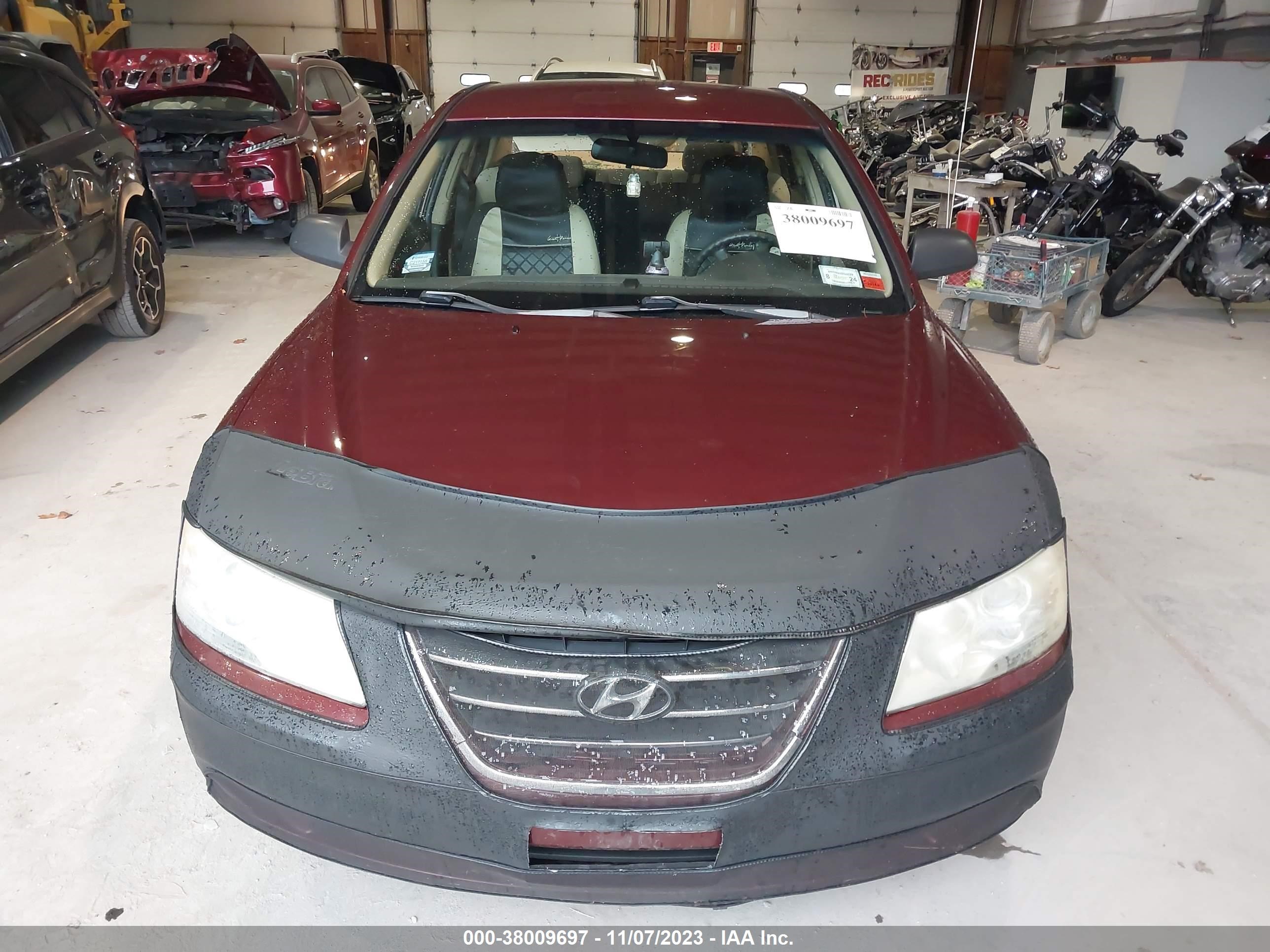 Photo 11 VIN: 5NPET46C69H488635 - HYUNDAI SONATA 