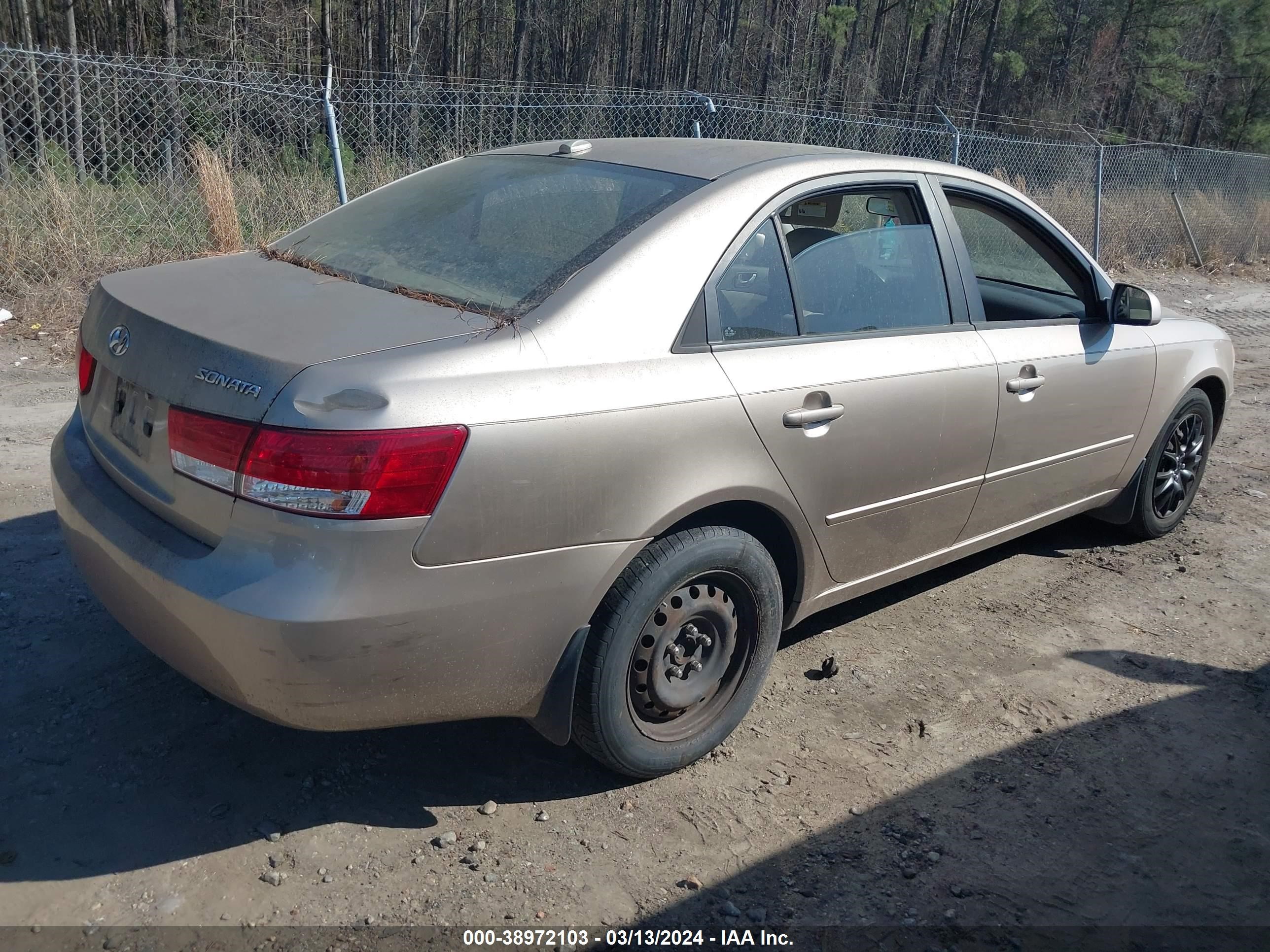 Photo 3 VIN: 5NPET46C78H391751 - HYUNDAI SONATA 