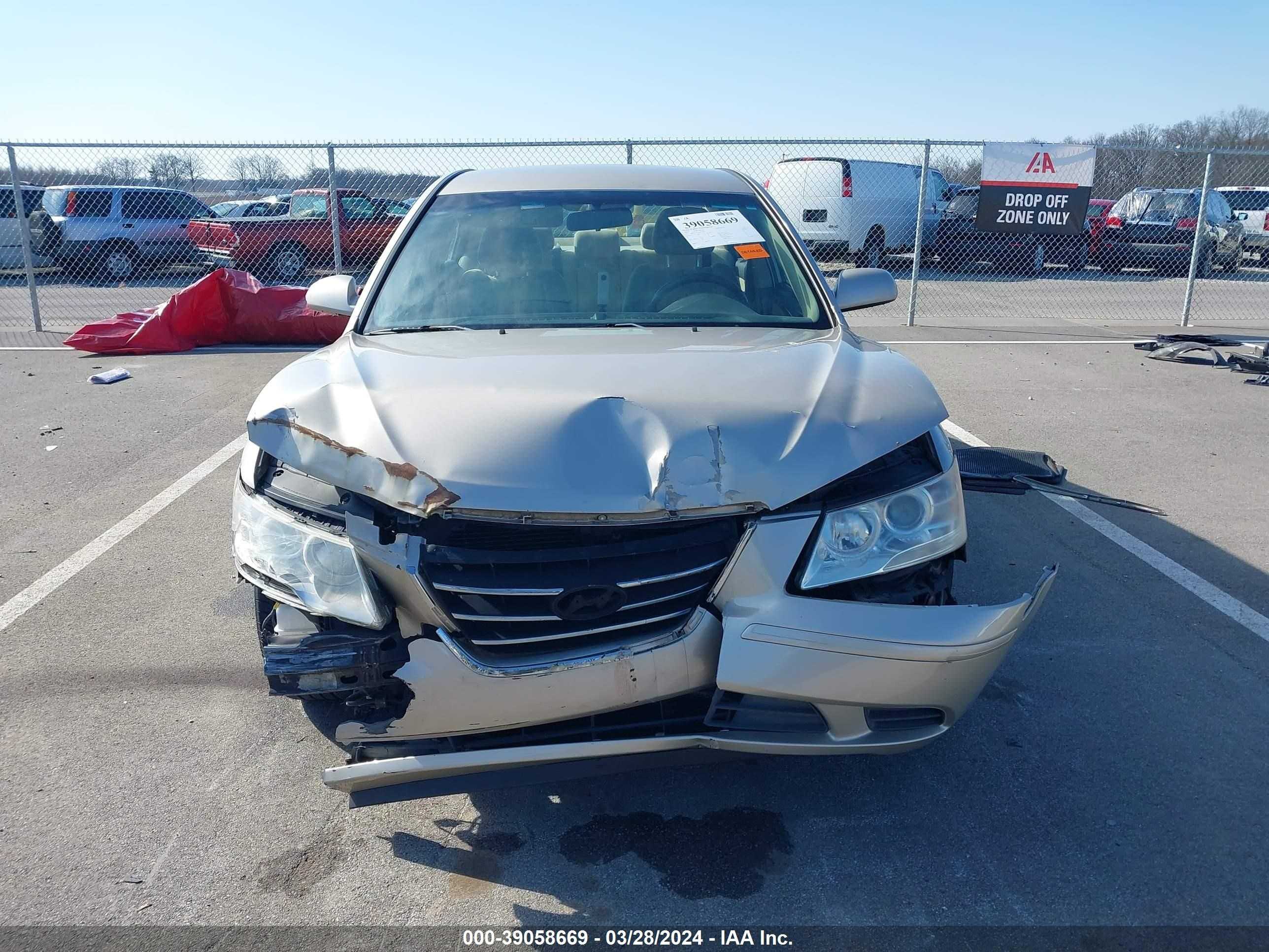 Photo 12 VIN: 5NPET46C79H492306 - HYUNDAI SONATA 