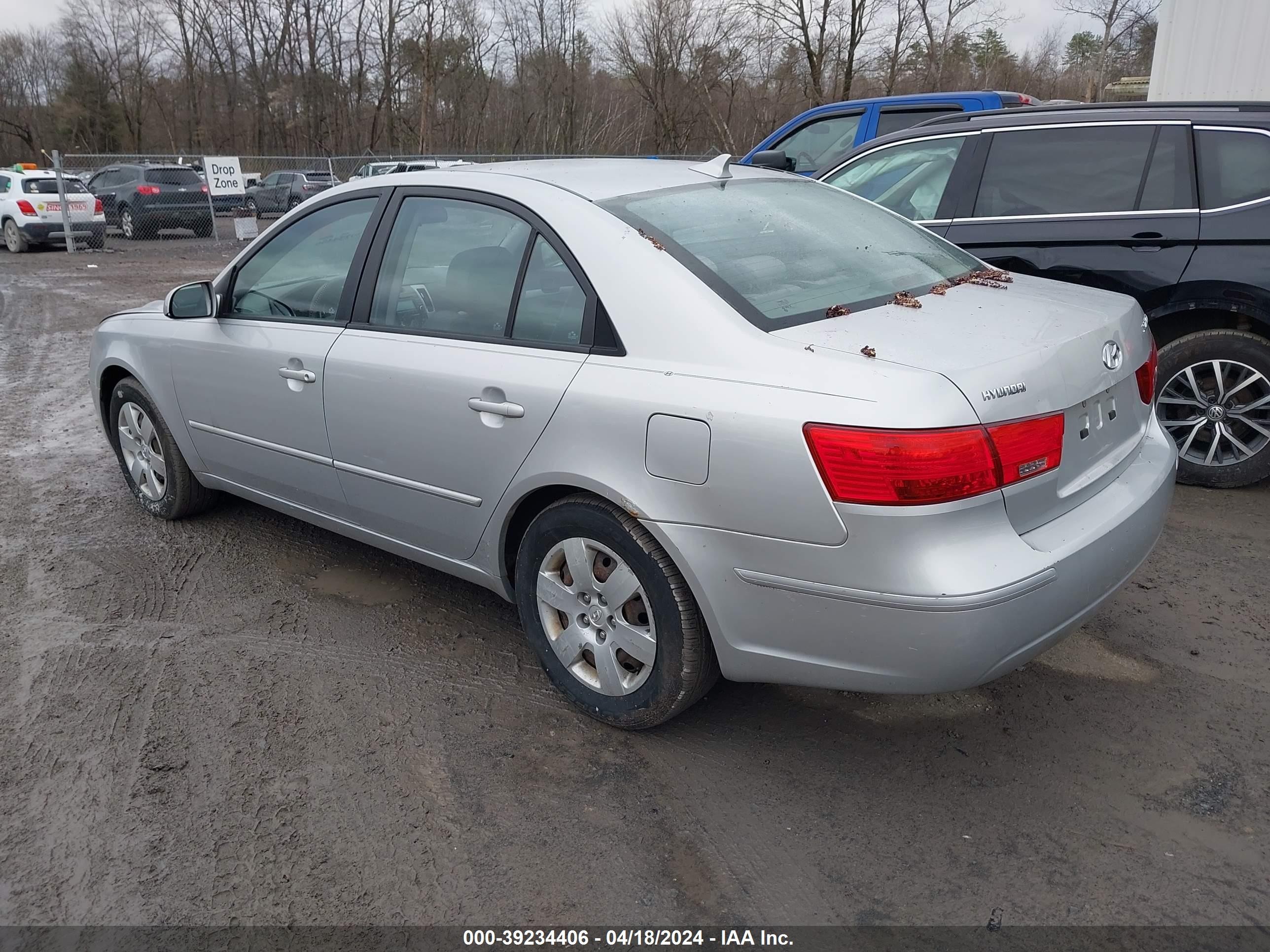 Photo 2 VIN: 5NPET46C89H503247 - HYUNDAI SONATA 