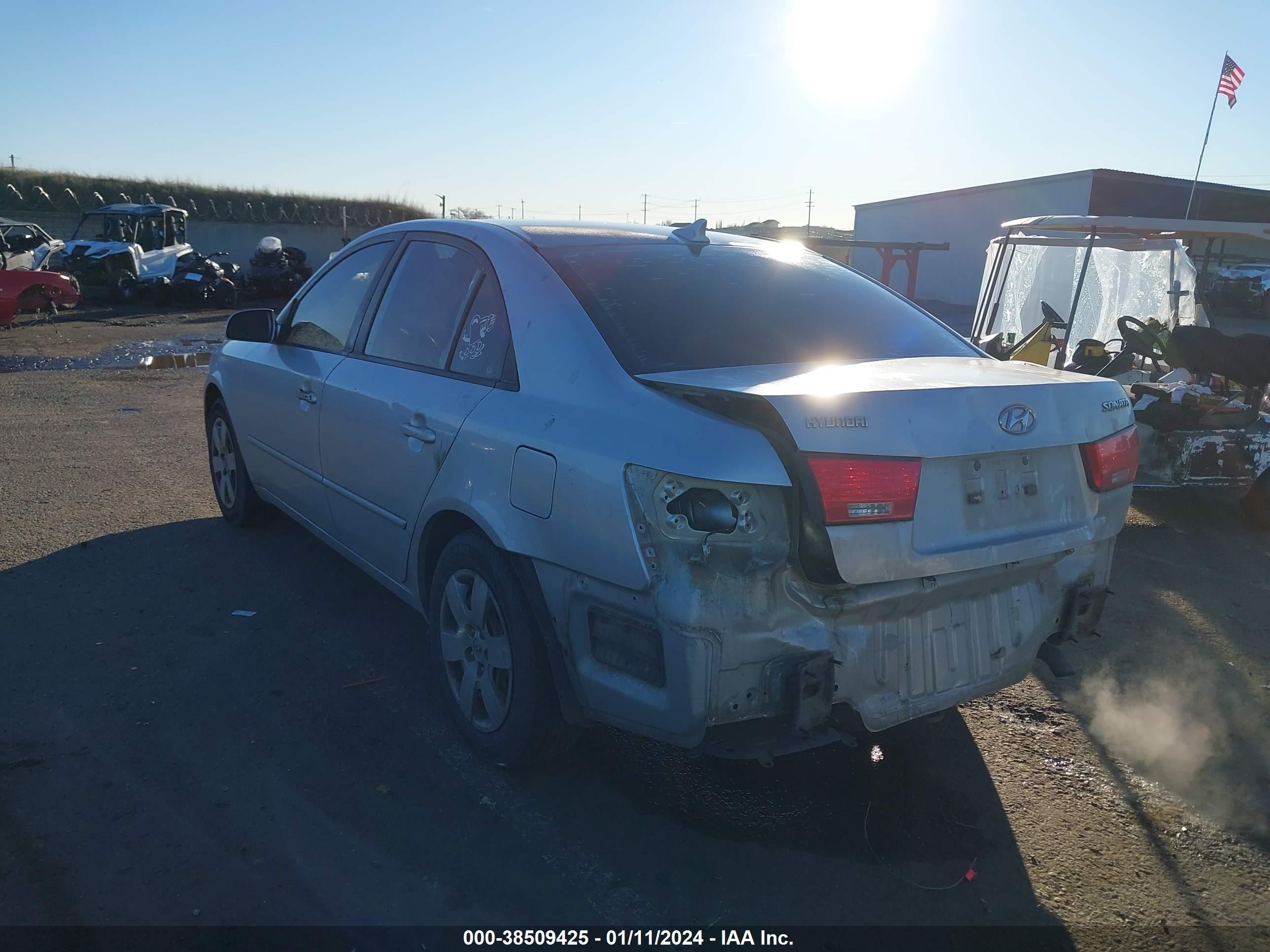 Photo 2 VIN: 5NPET46C89H517911 - HYUNDAI SONATA 