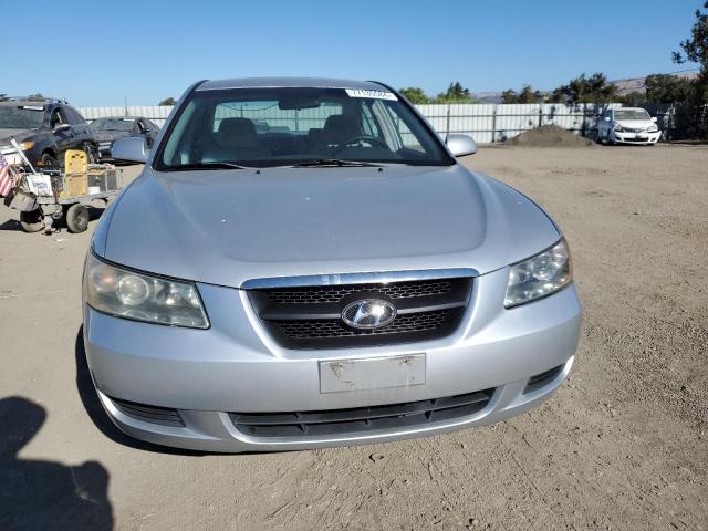 Photo 4 VIN: 5NPET46C97H254681 - HYUNDAI SONATA GLS 