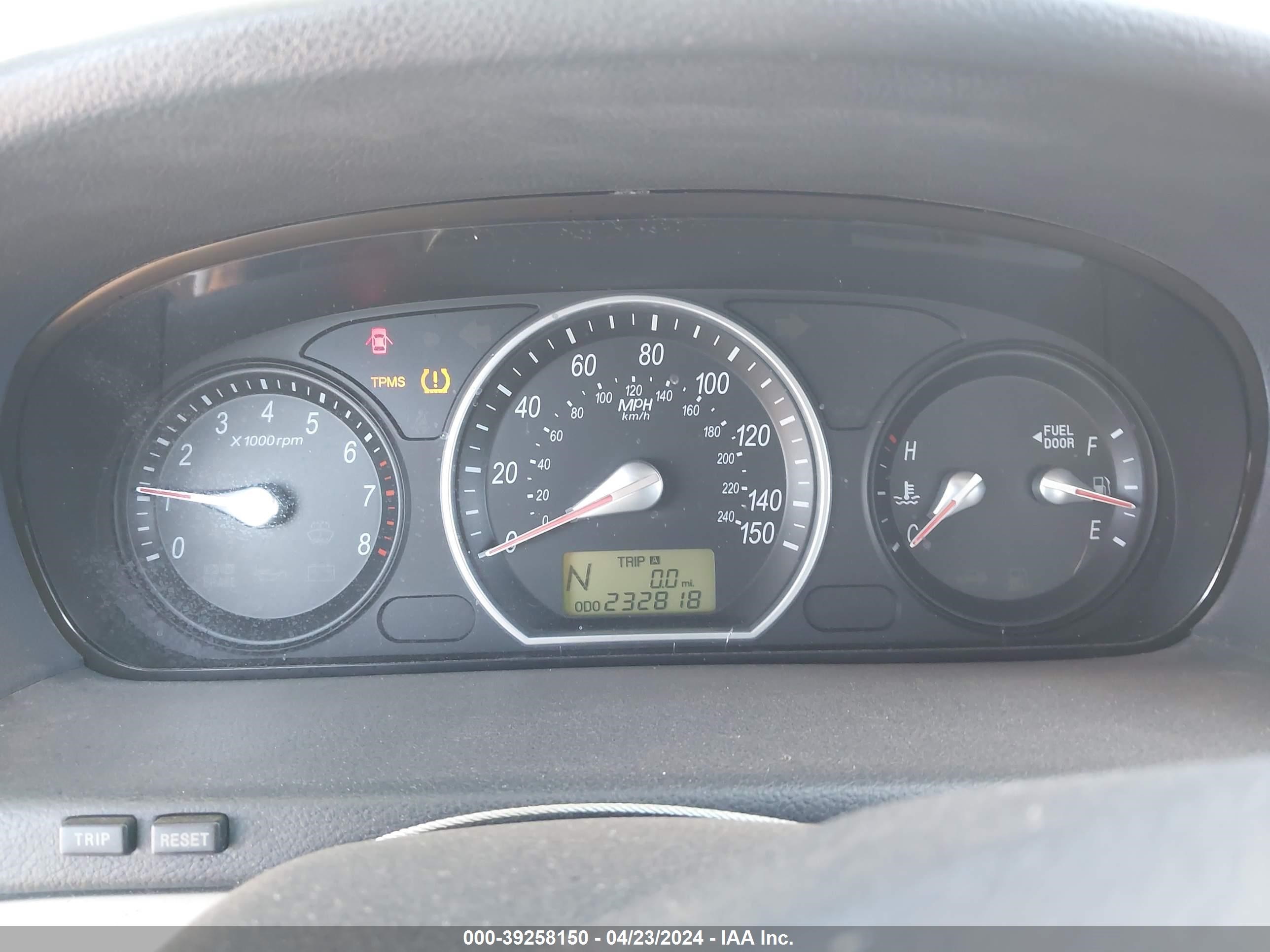 Photo 6 VIN: 5NPET46C98H394988 - HYUNDAI SONATA 